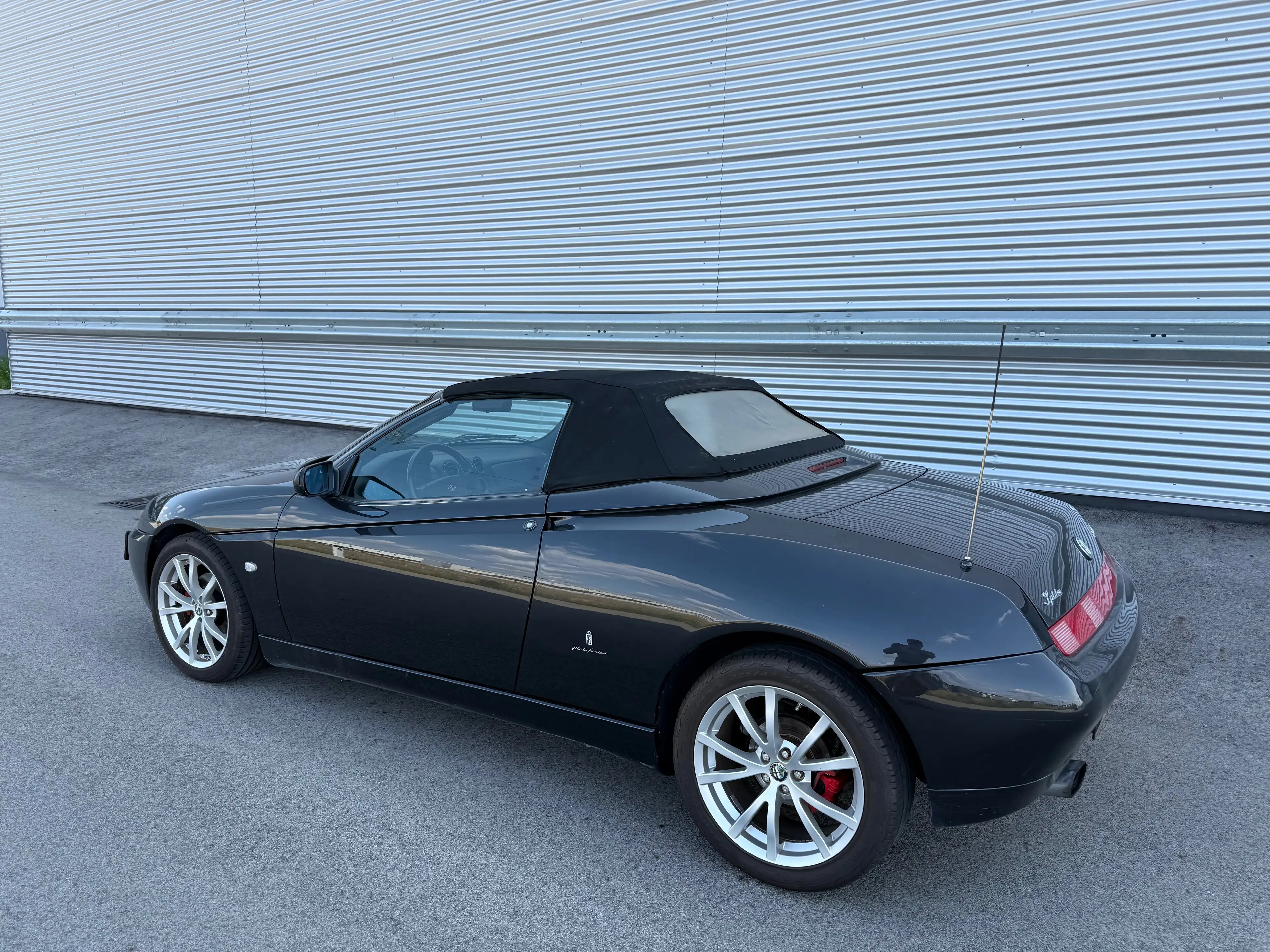 Alfa Romeo Spider 2,0 JTS ID:119 — photo 11