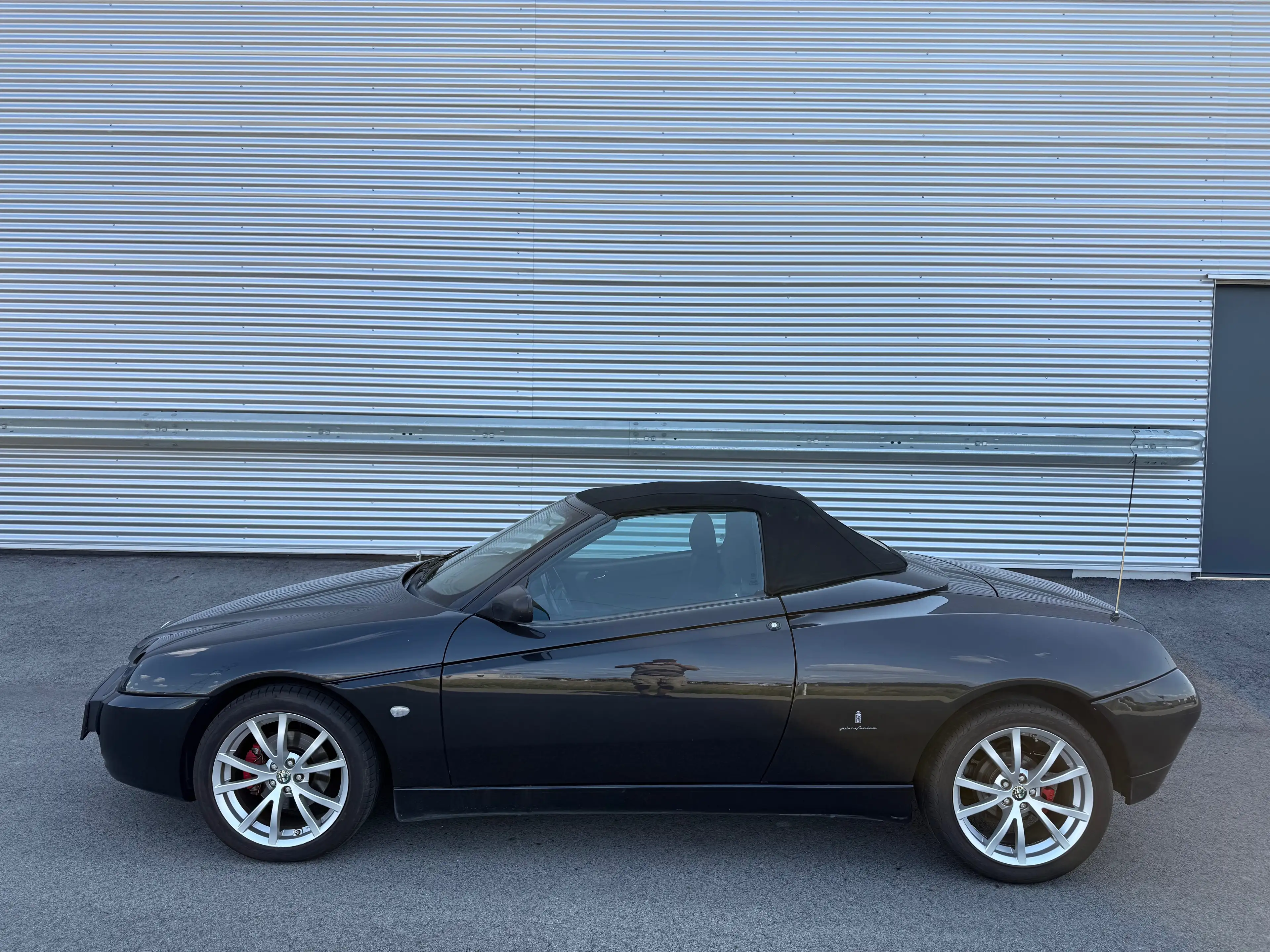 Alfa Romeo Spider 2,0 JTS ID:119 — photo 10