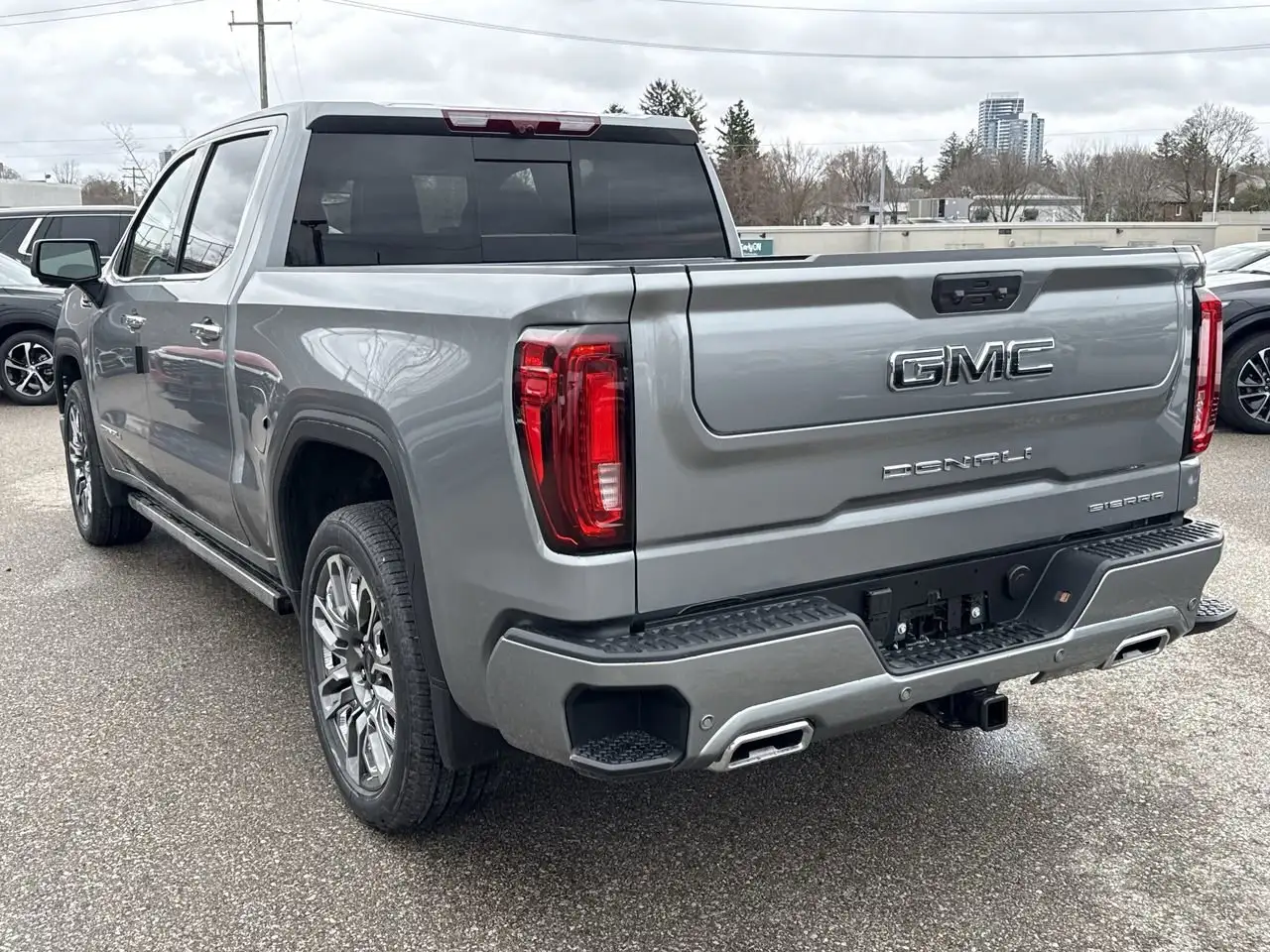 GMC Sierra 1500 снимка GMC Sierra 1500
