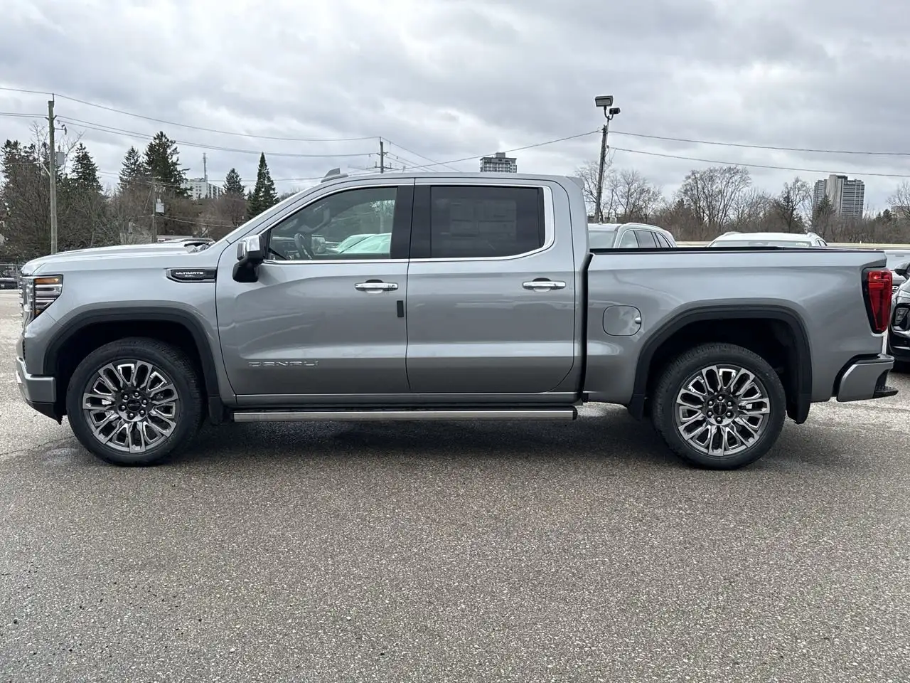 GMC Sierra 1500 снимка GMC Sierra 1500