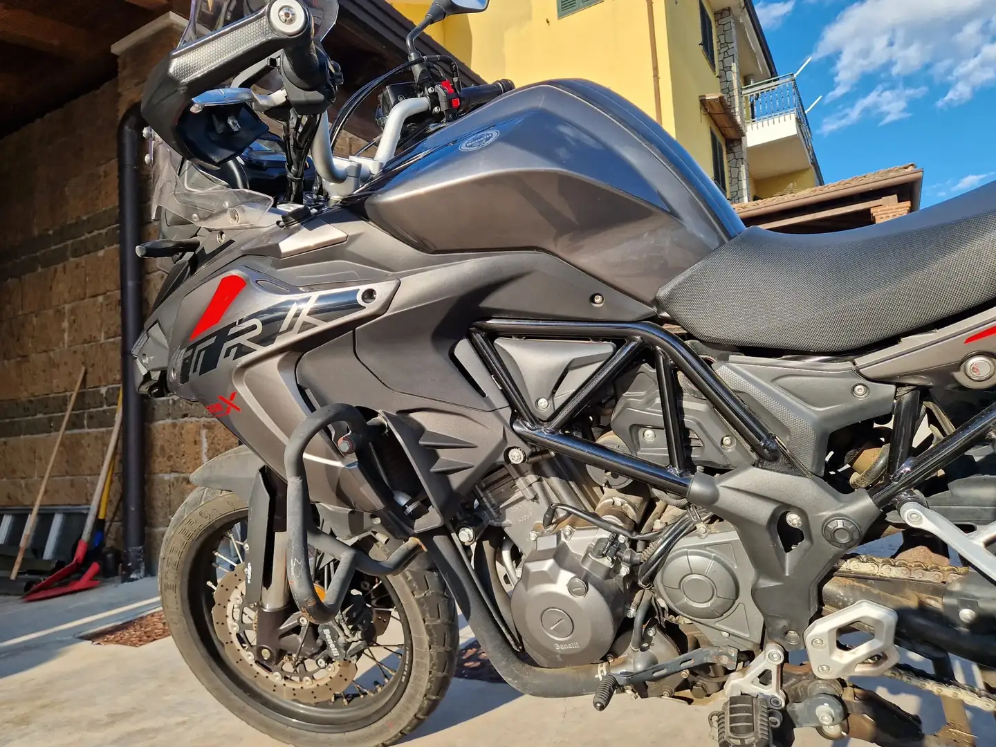 Benelli TRK 502 X Negru - 1
