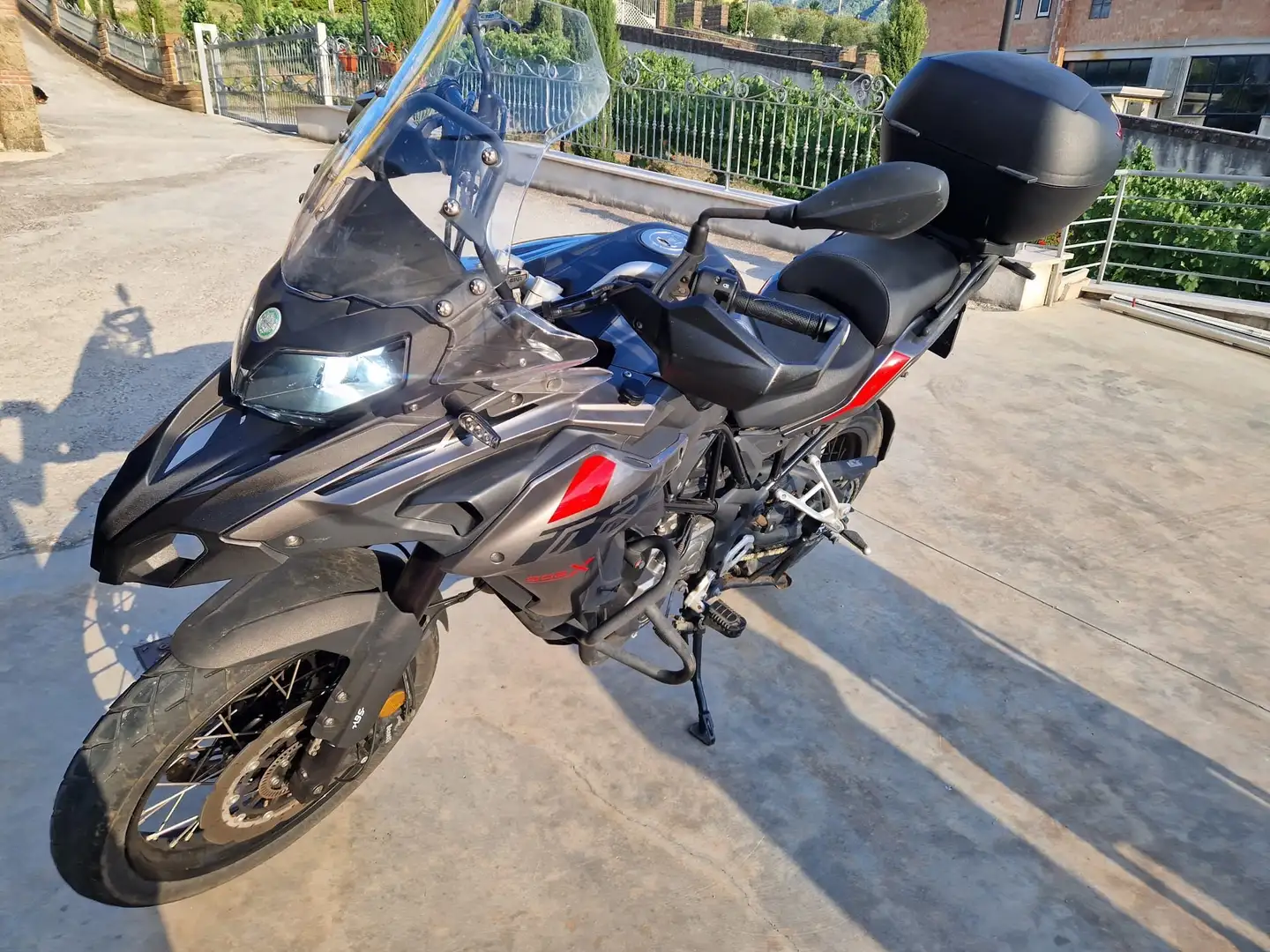 Benelli TRK 502 X Negru - 2