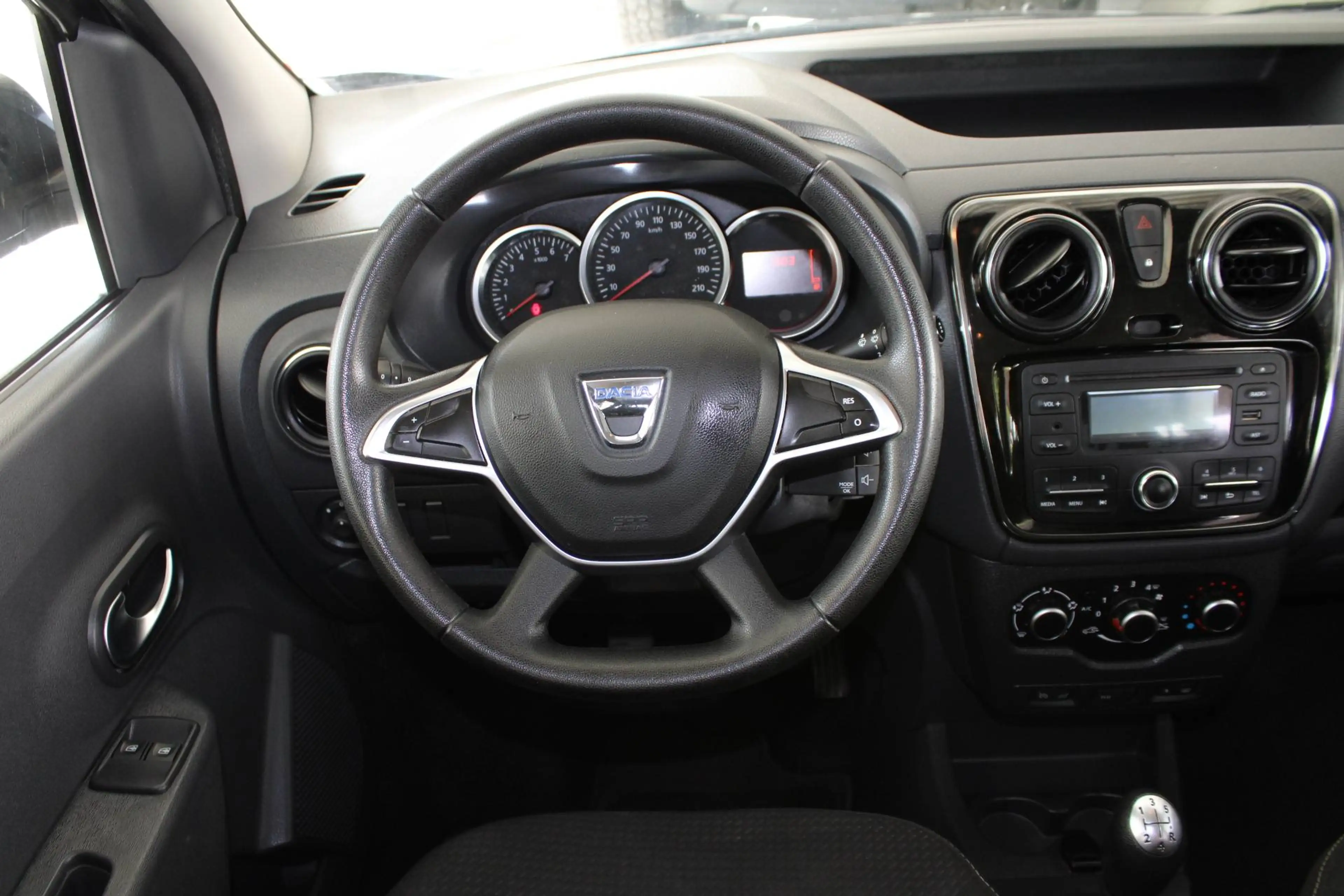 Dacia Dokker Comfort — photo 14