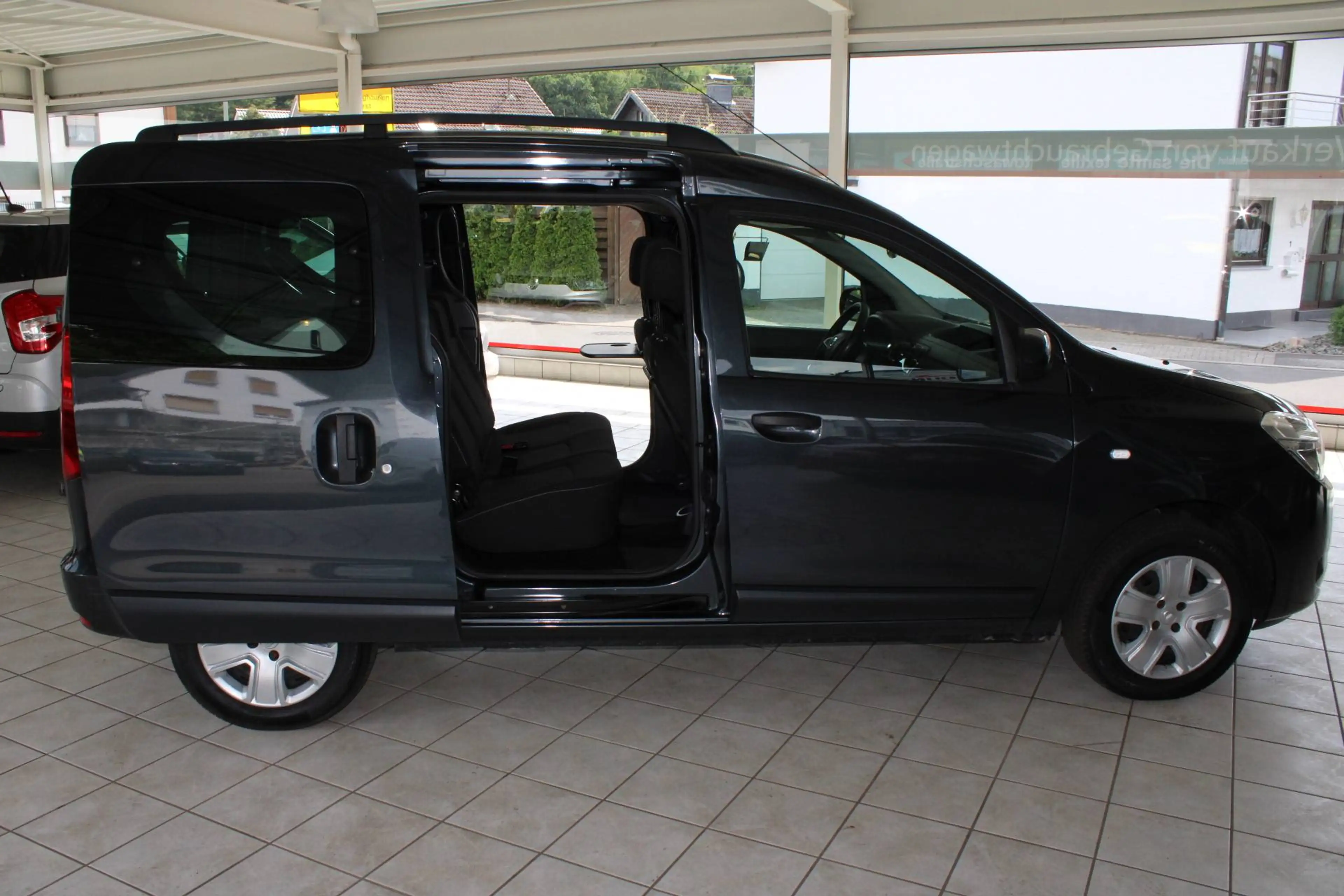 Dacia Dokker Comfort — photo 6