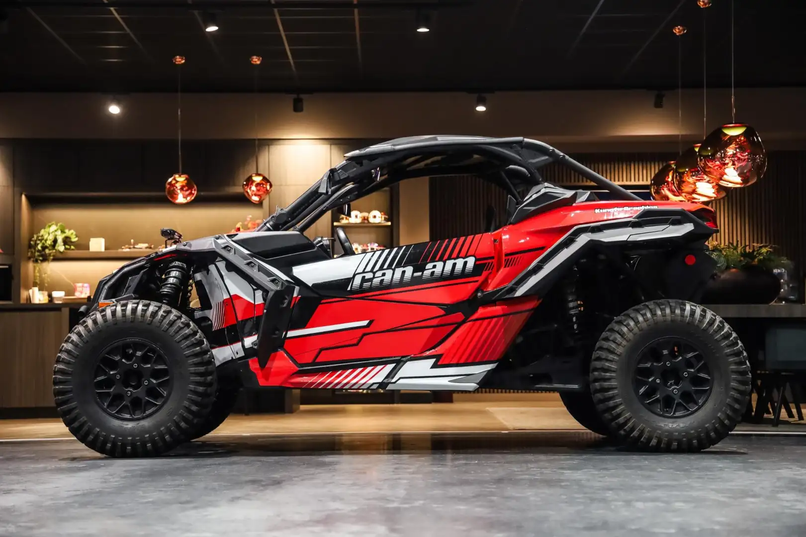 Can-Am Maverick X3 X RS TURBO, 200 PK, 4x4, Buggy, Full/Stikkers, Piros - 2