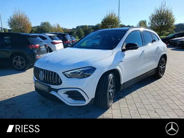 Mercedes-Benz GLA 45 AMG S 4M+ Night Pano Fahrassist. Memory