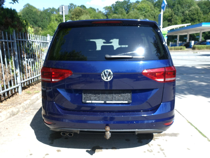 Volkswagen Touran 2.0 TDI DSG Highline*7Sitze*ALCANTARA*AHK*LED*NAVI — photo 7