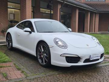 3.8 Carrera 4S