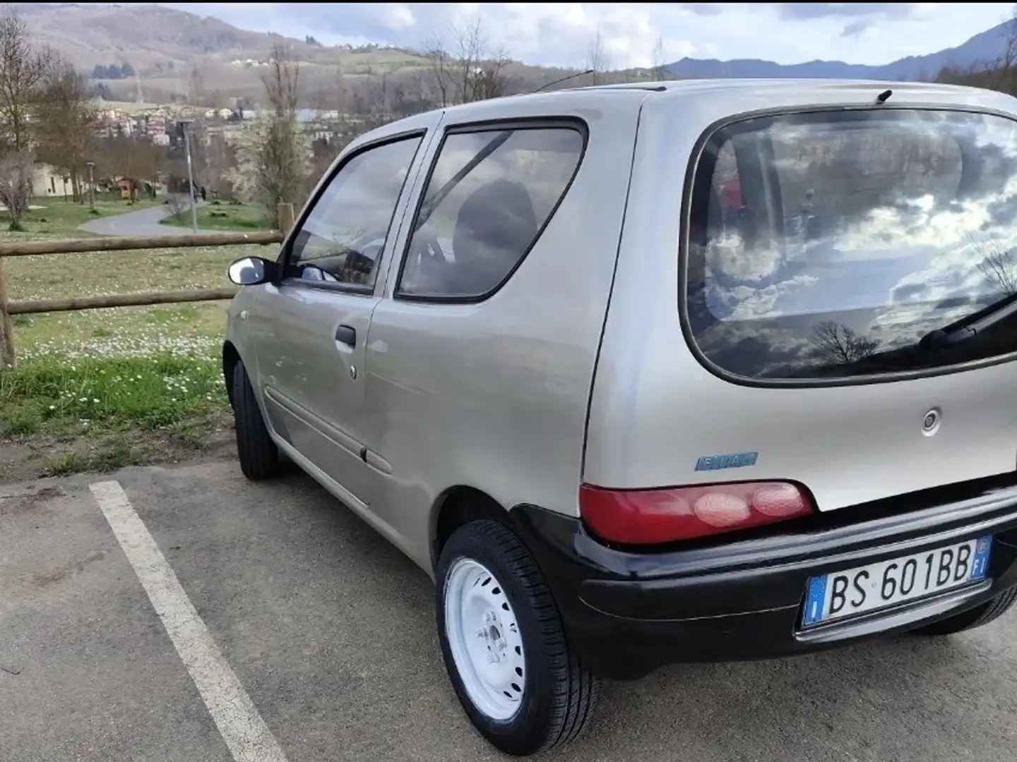 Fiat Seicento 1.1 (s) siva - 2