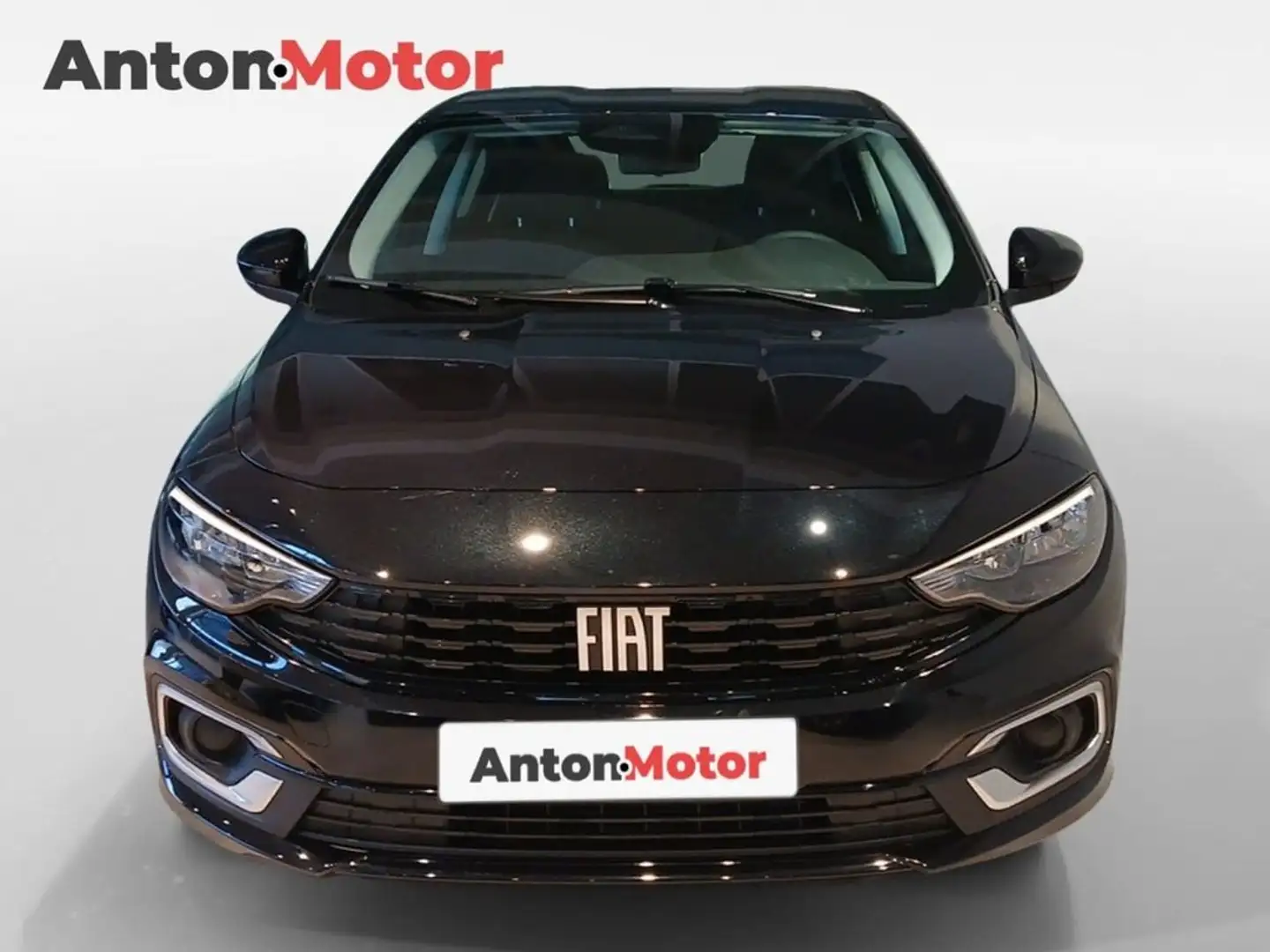 Fiat Tipo Sedán Diésel 1.6 96kW (130CV) manual 6v Negro - 1