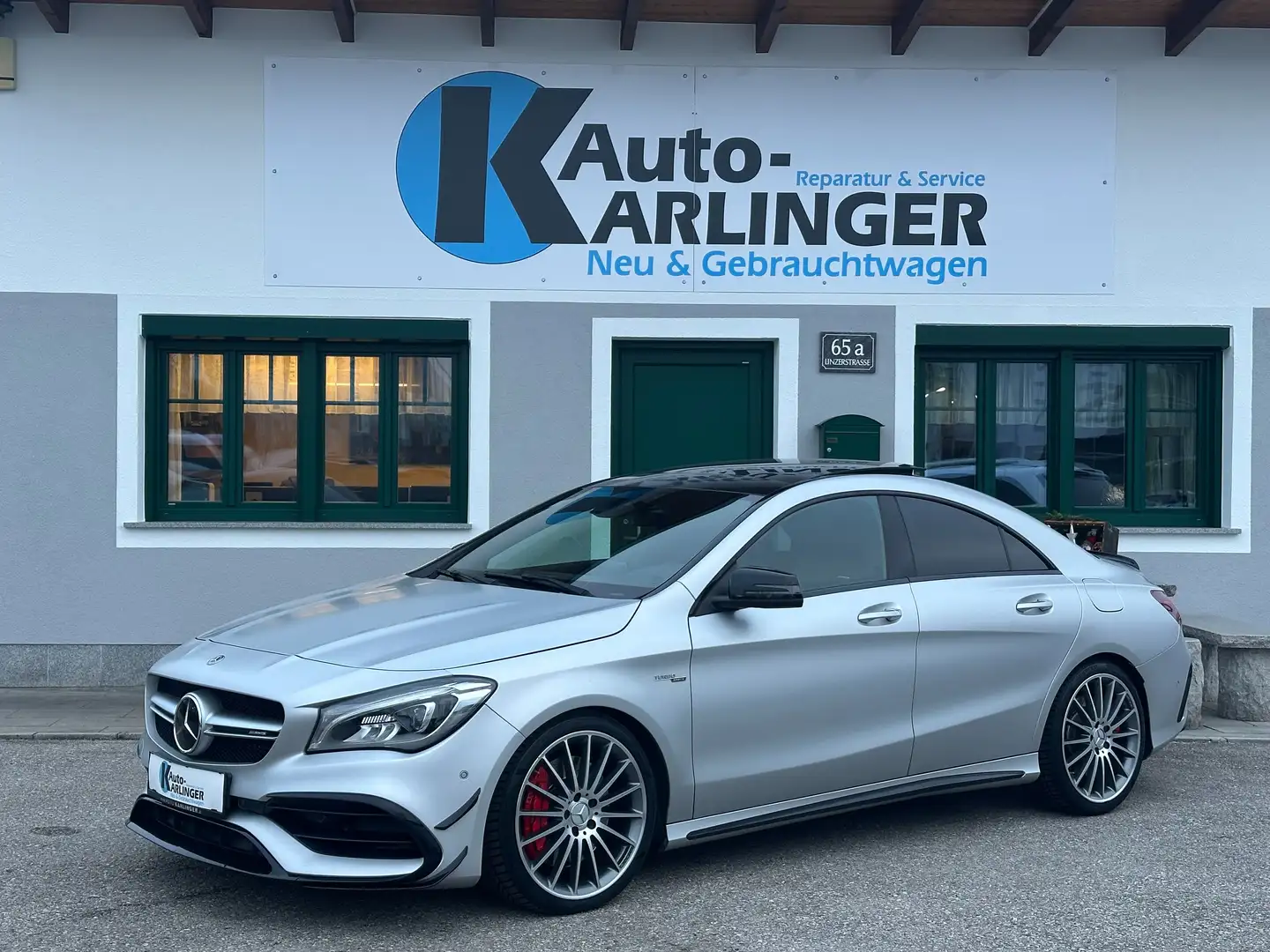 Mercedes-Benz CLA 45 AMG CLA 45 AMG 4Matic Stříbrná - 2