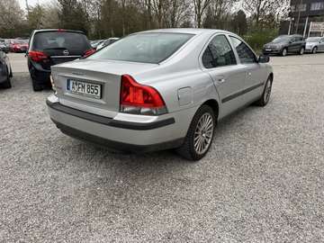S60 Lim. 2.4 Kinetic  2.4  (103kW) KLIMA!!LEDER!