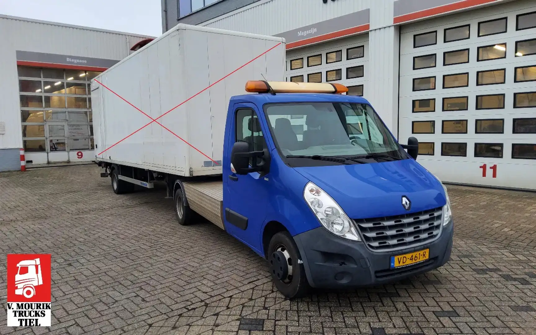 Renault Master BE TREKKER 150 PK VD-461-R - TOTAAL 9 TON - MAG TO Blauw - 1