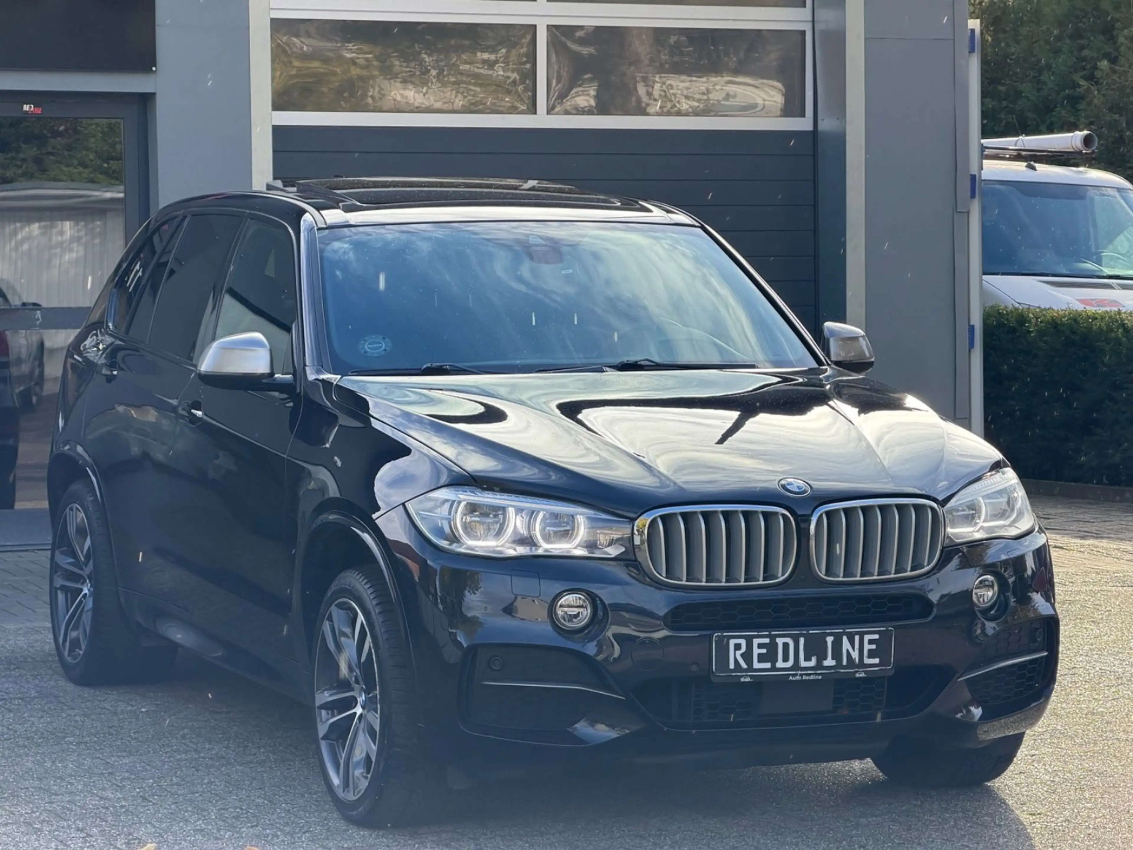 BMW X5 M50 d /// M Sport Paket /// 1 Hand /// — photo 2
