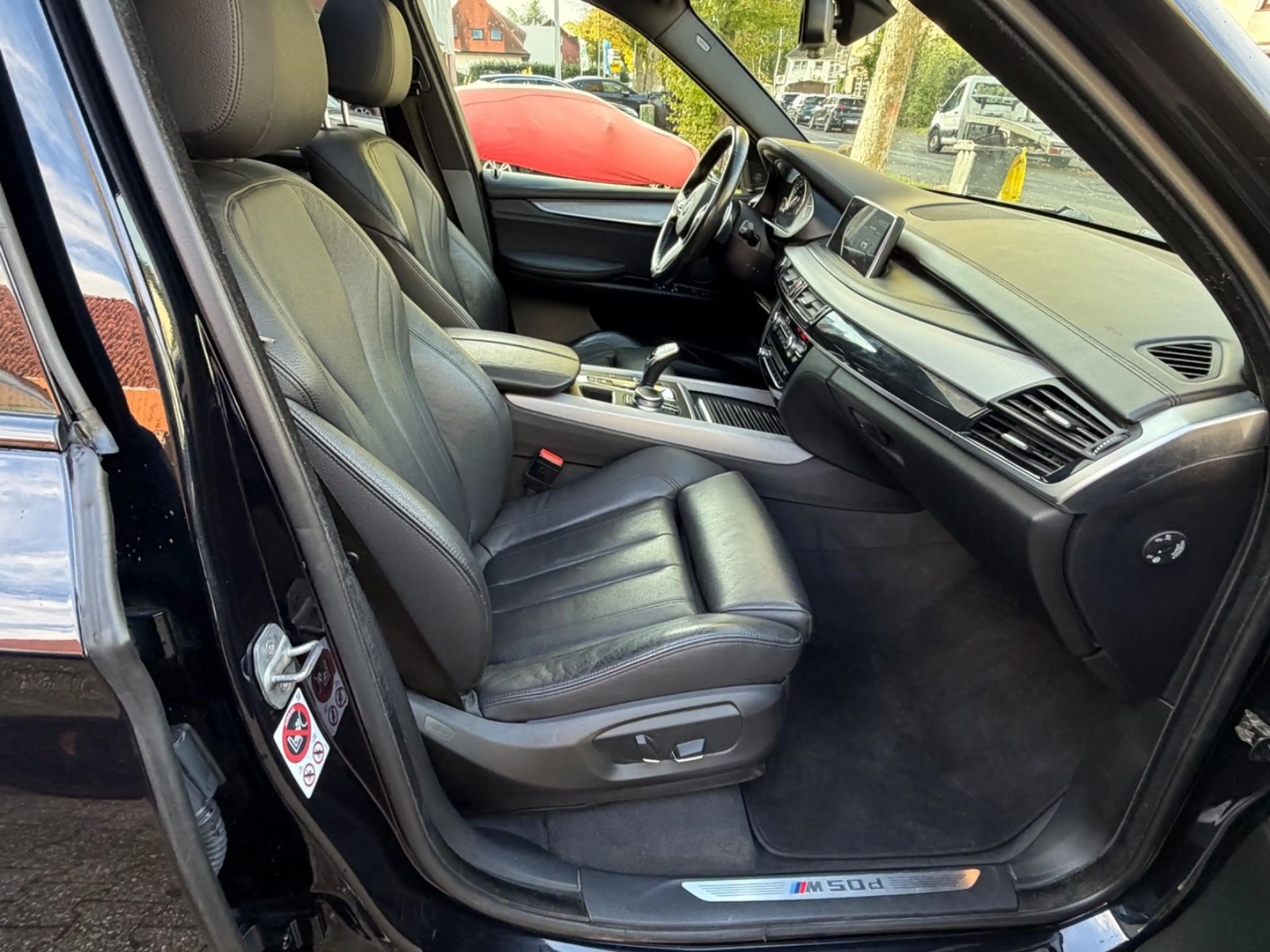 BMW X5 M50 d /// M Sport Paket /// 1 Hand /// — photo 10