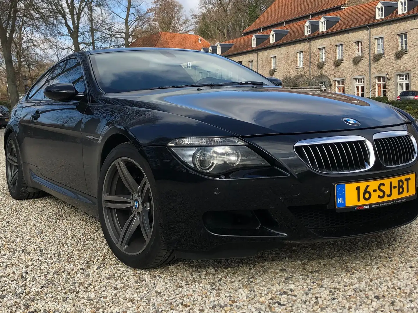 BMW M6 Fekete - 1