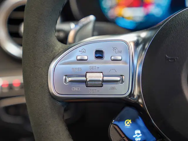Mercedes-Benz C-Class view 21