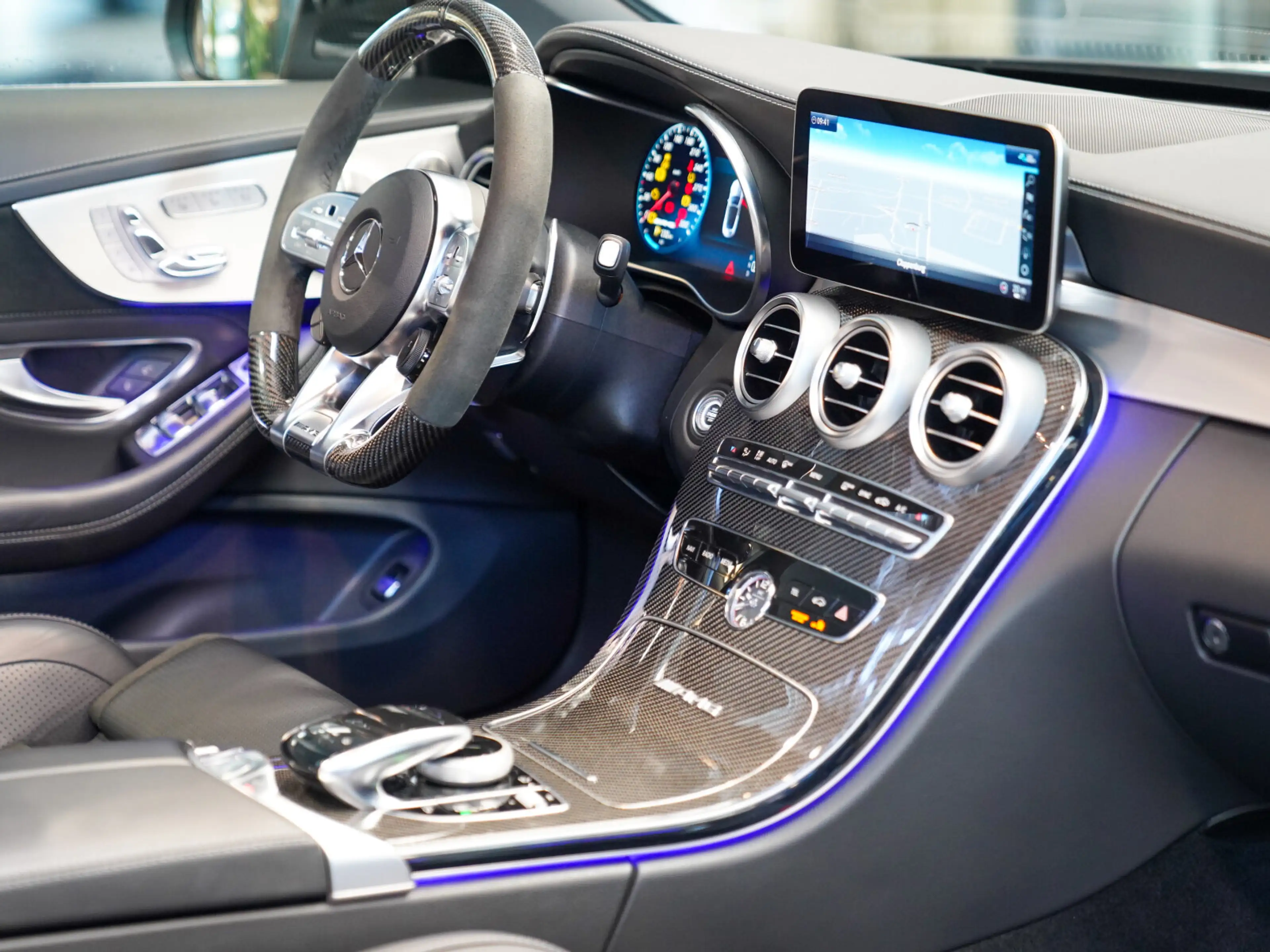 Mercedes-Benz C 63 AMG C 63 AMG S Cabrio Night CarbonI+II VMAX Sitzklim — photo 14