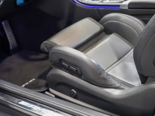 Mercedes-Benz C-Class view 18