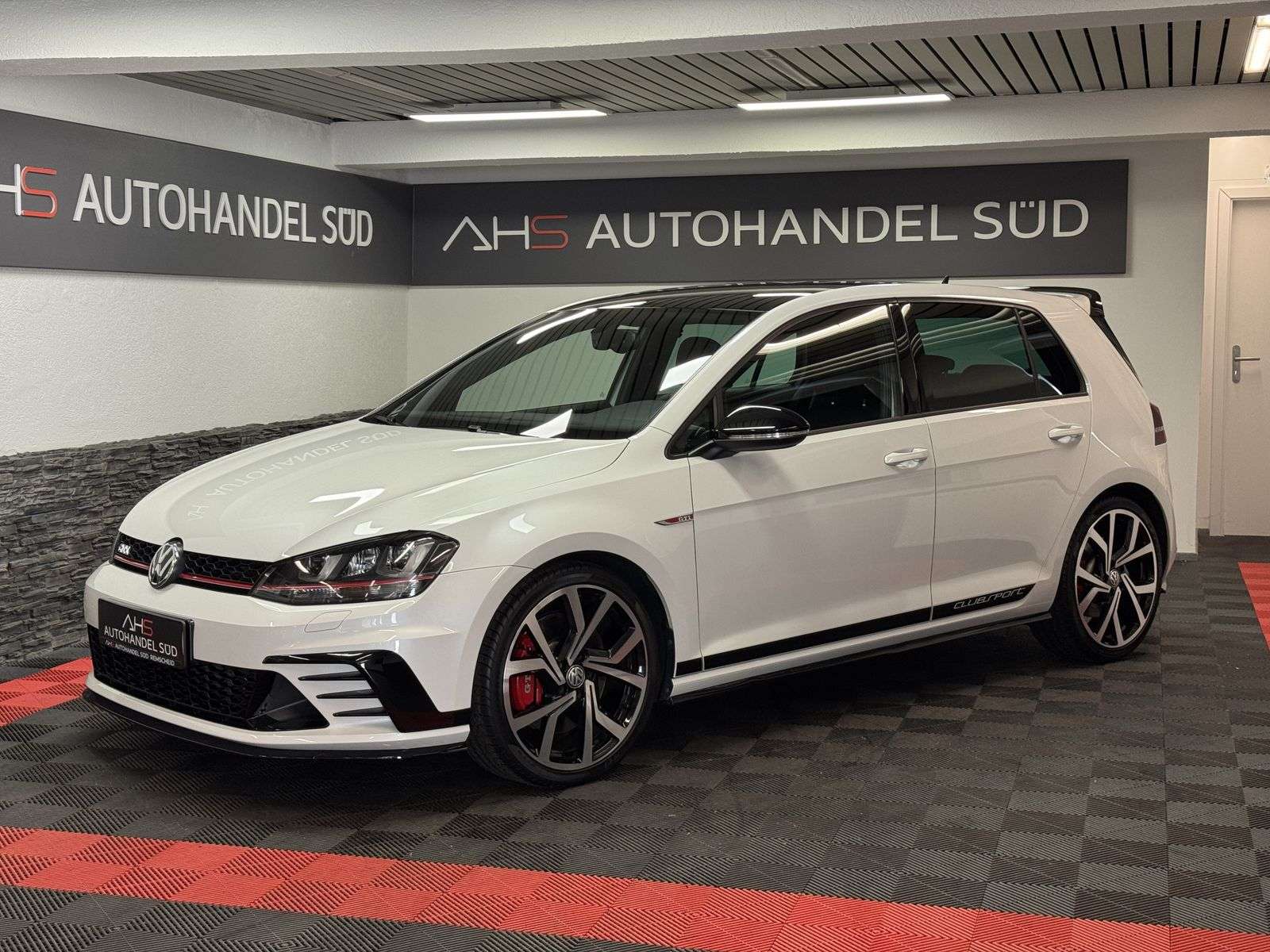 Second hand Volkswagen Golf 2.0
