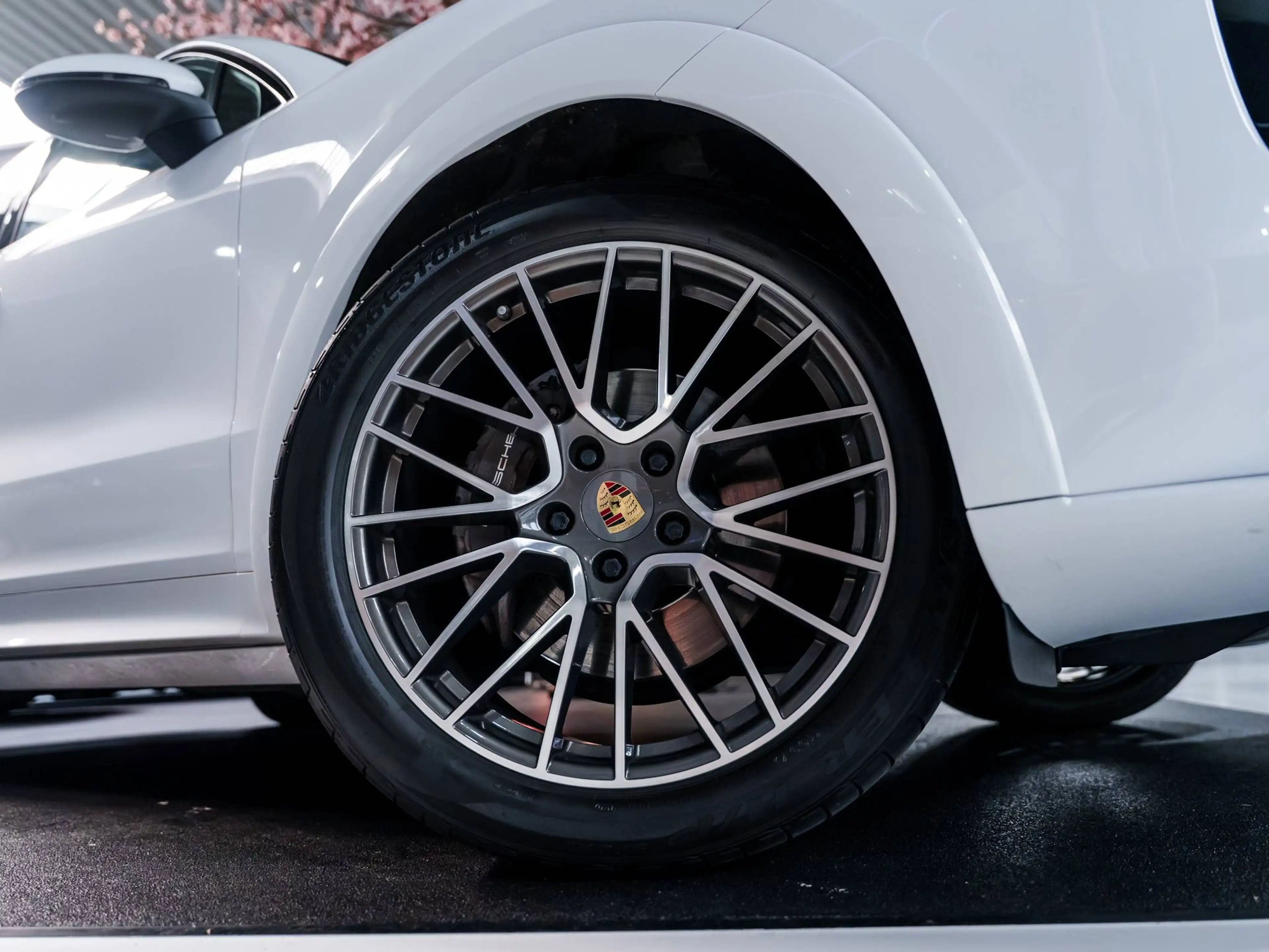 Porsche Cayenne E-Hybrid V6 - SportDesign - InnoDrive - Pano - 360° - HUD - Sportuitlaat - Matrix LED - 21" RS Spyder — photo 5