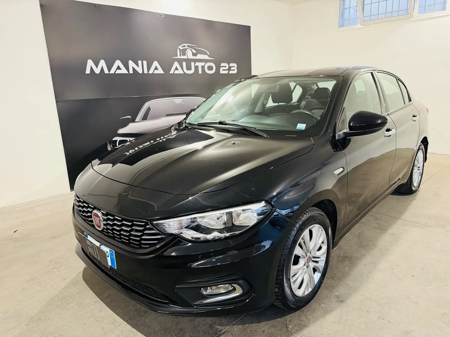Fiat Tipo Tipo 4 porte II 4p 1.4 Lounge 95cv*NEOPATENTATI* Nero - 1