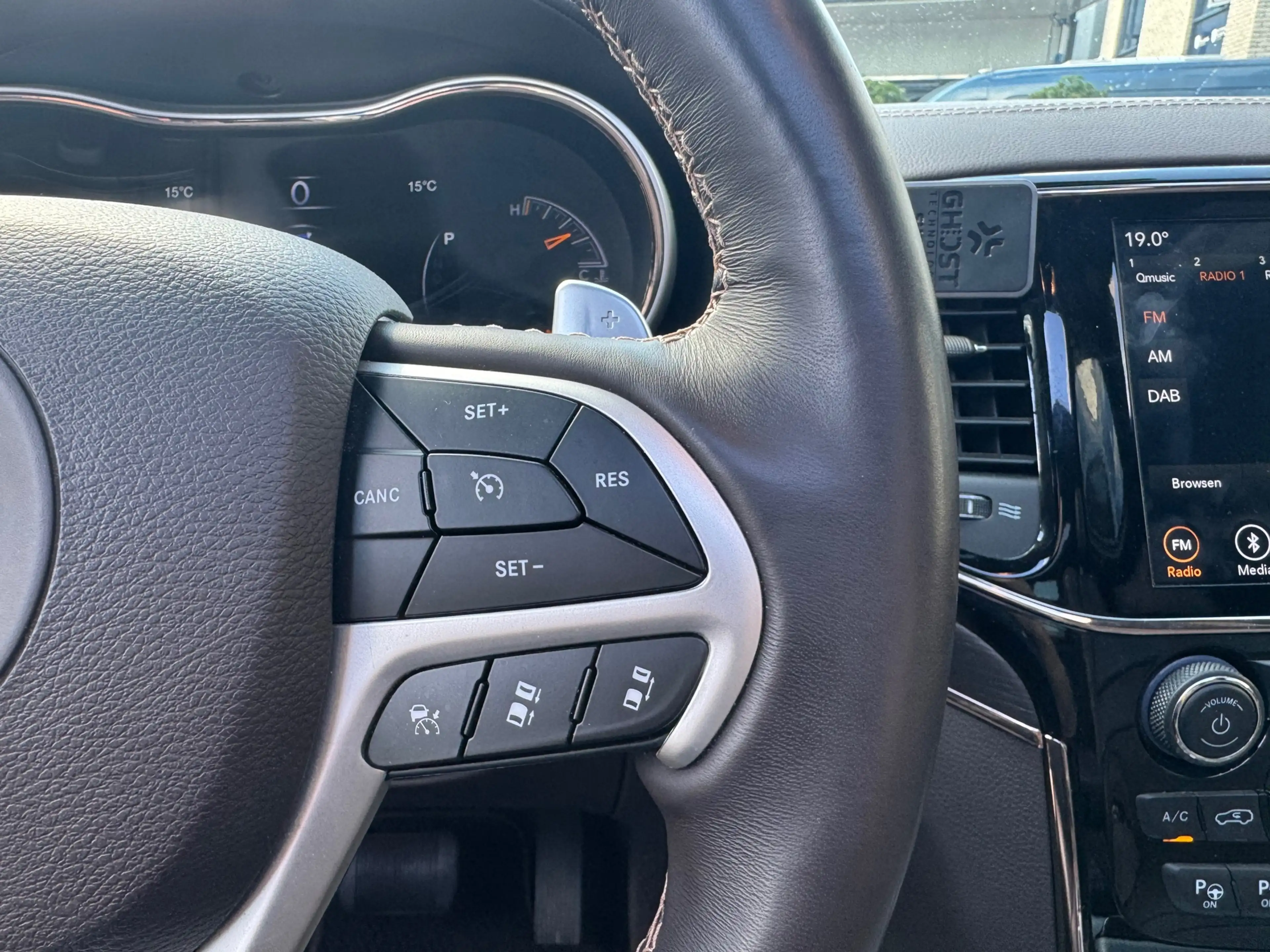 Jeep Grand Cherokee Summit- 4x4 Grijs kenteken-PANO — photo 19