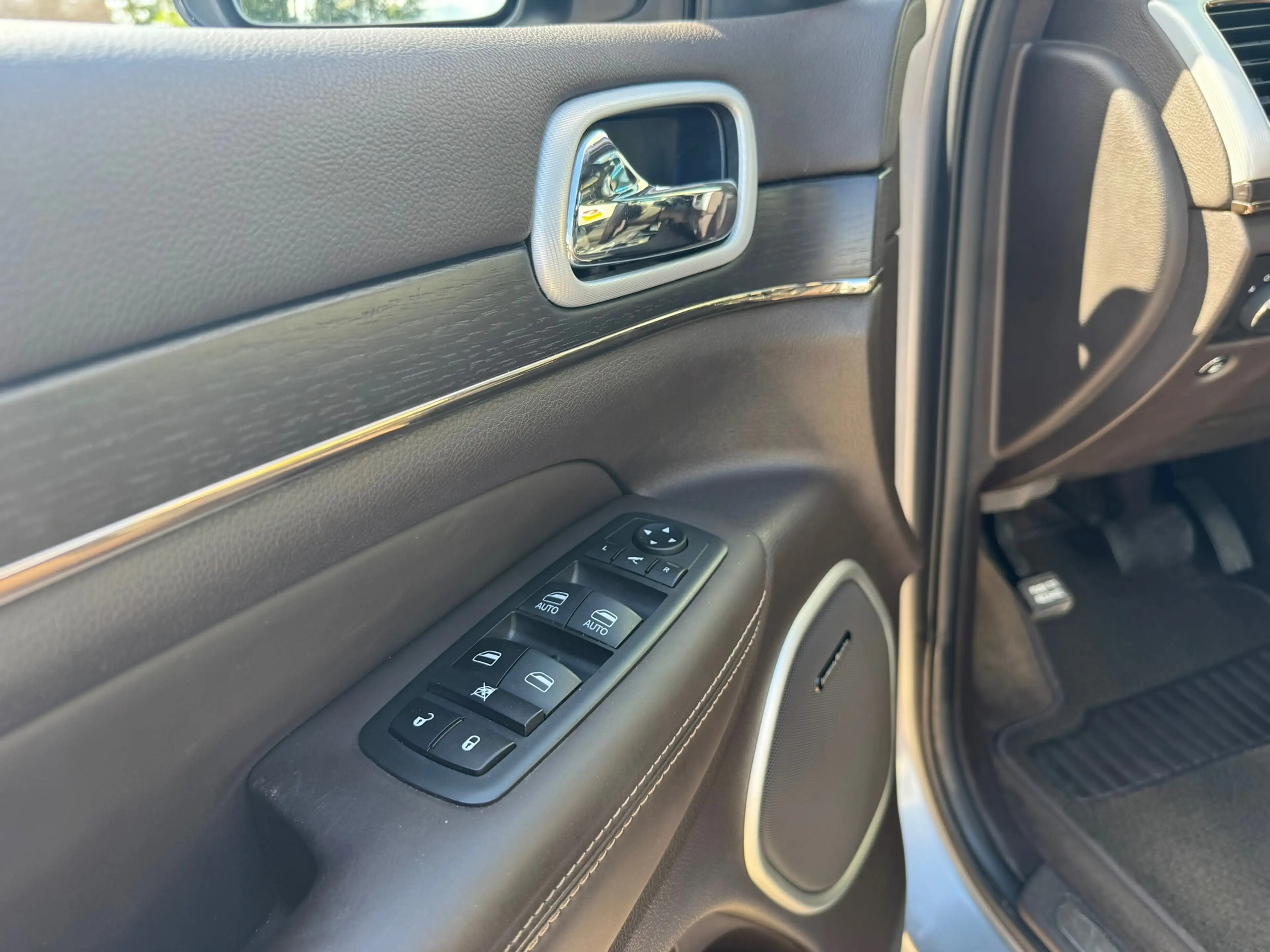 Jeep Grand Cherokee Summit- 4x4 Grijs kenteken-PANO — photo 14