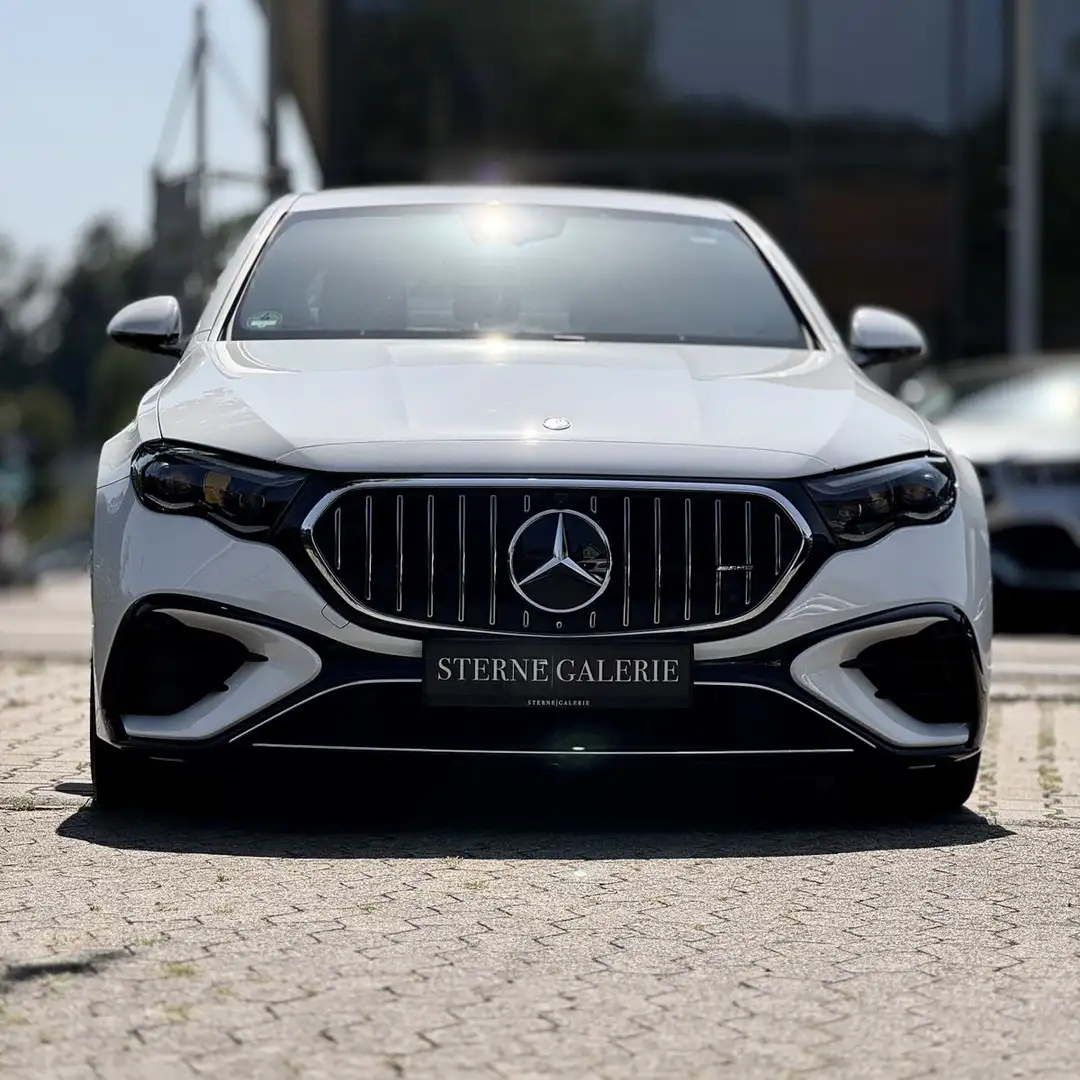 Mercedes-Benz E 53 AMG HYBRID/DISTRO/360°/MEMORY/HINTERACHSLEN Weiß - 2