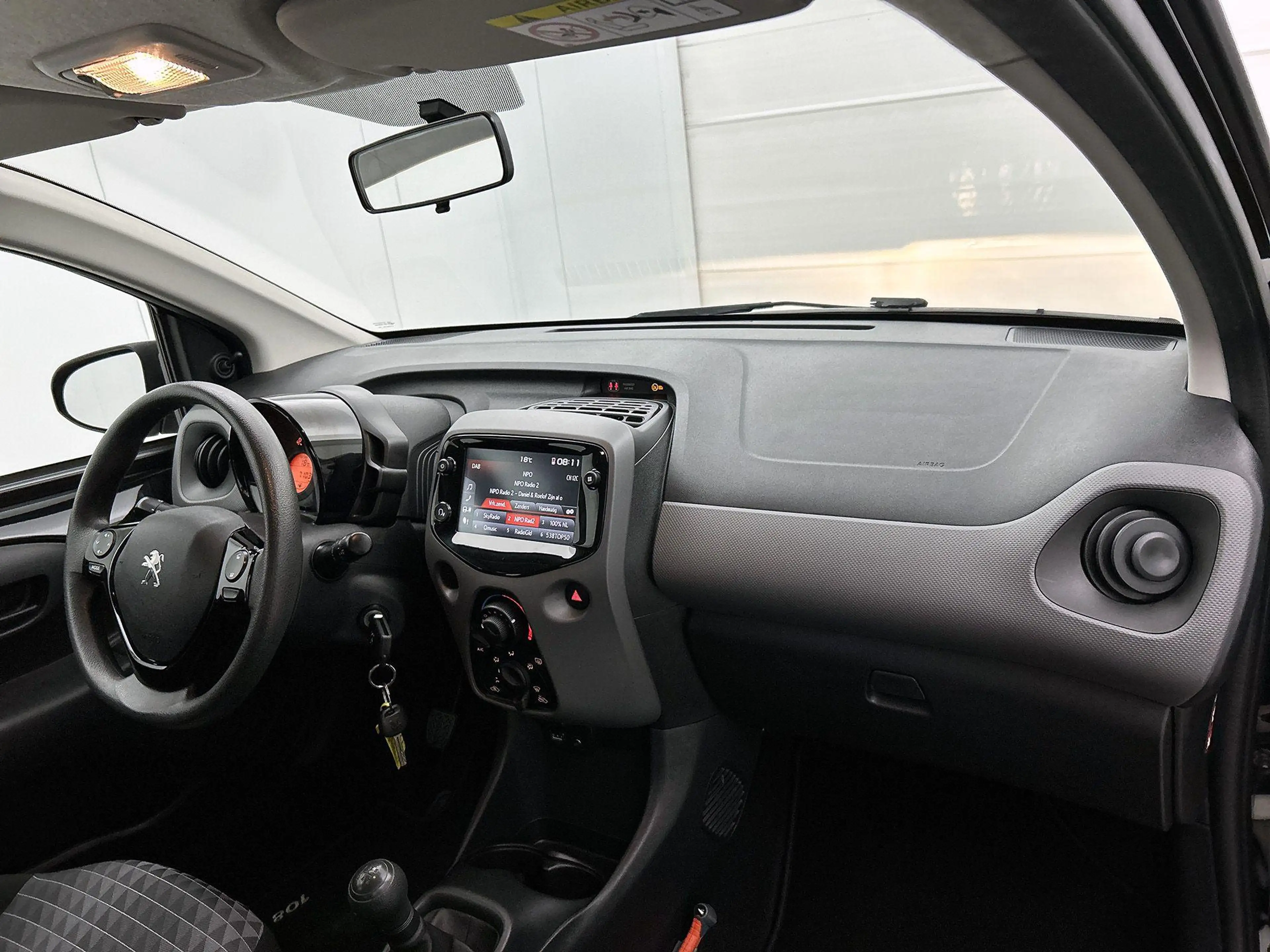 Peugeot 108 Active 1.0 e-VTi 72pk | Navigatie via Apple Carpla — photo 13