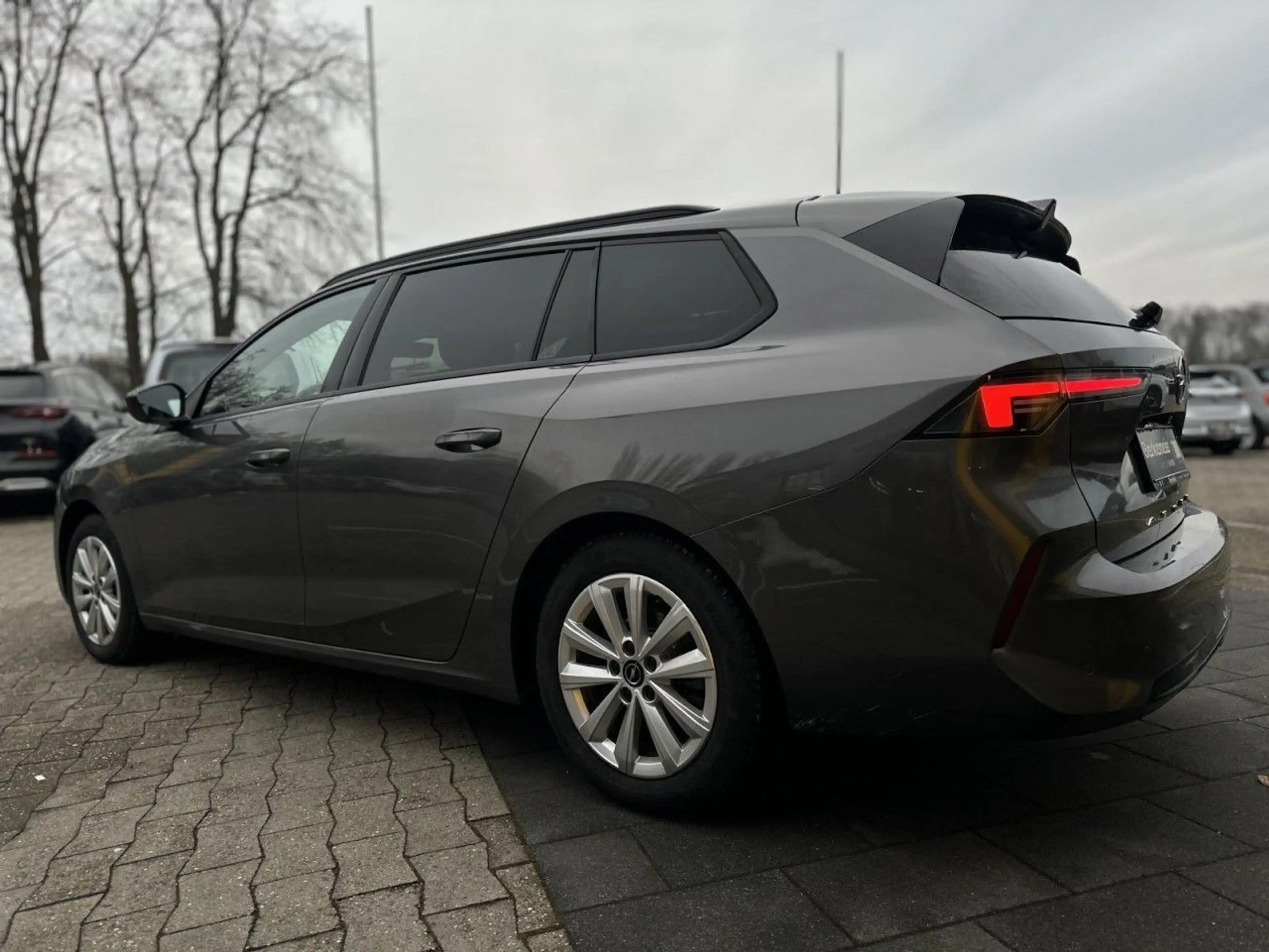 Opel Astra L ST Elegance AT **Allwetter/Navi/ThermaT* — photo 9