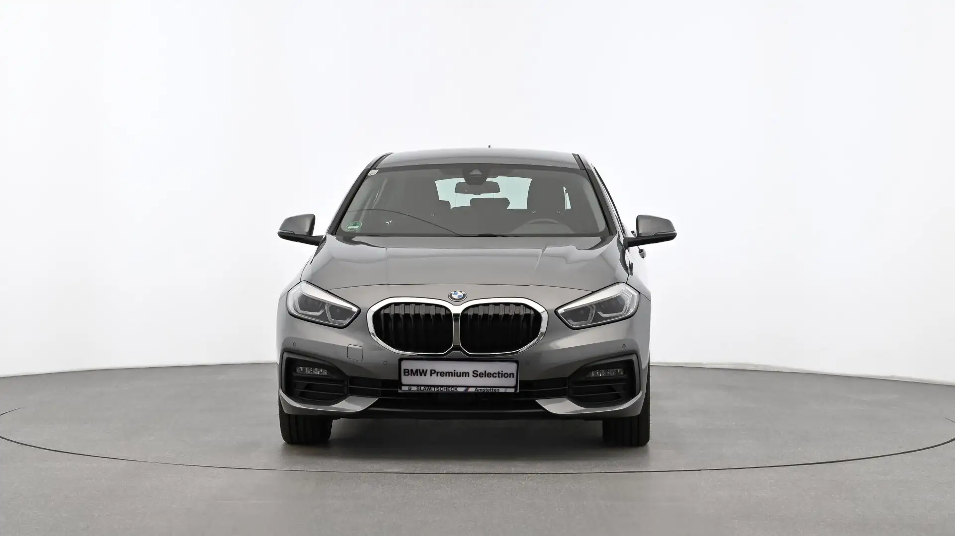 BMW 120 d xDrive F40 Grau - 2