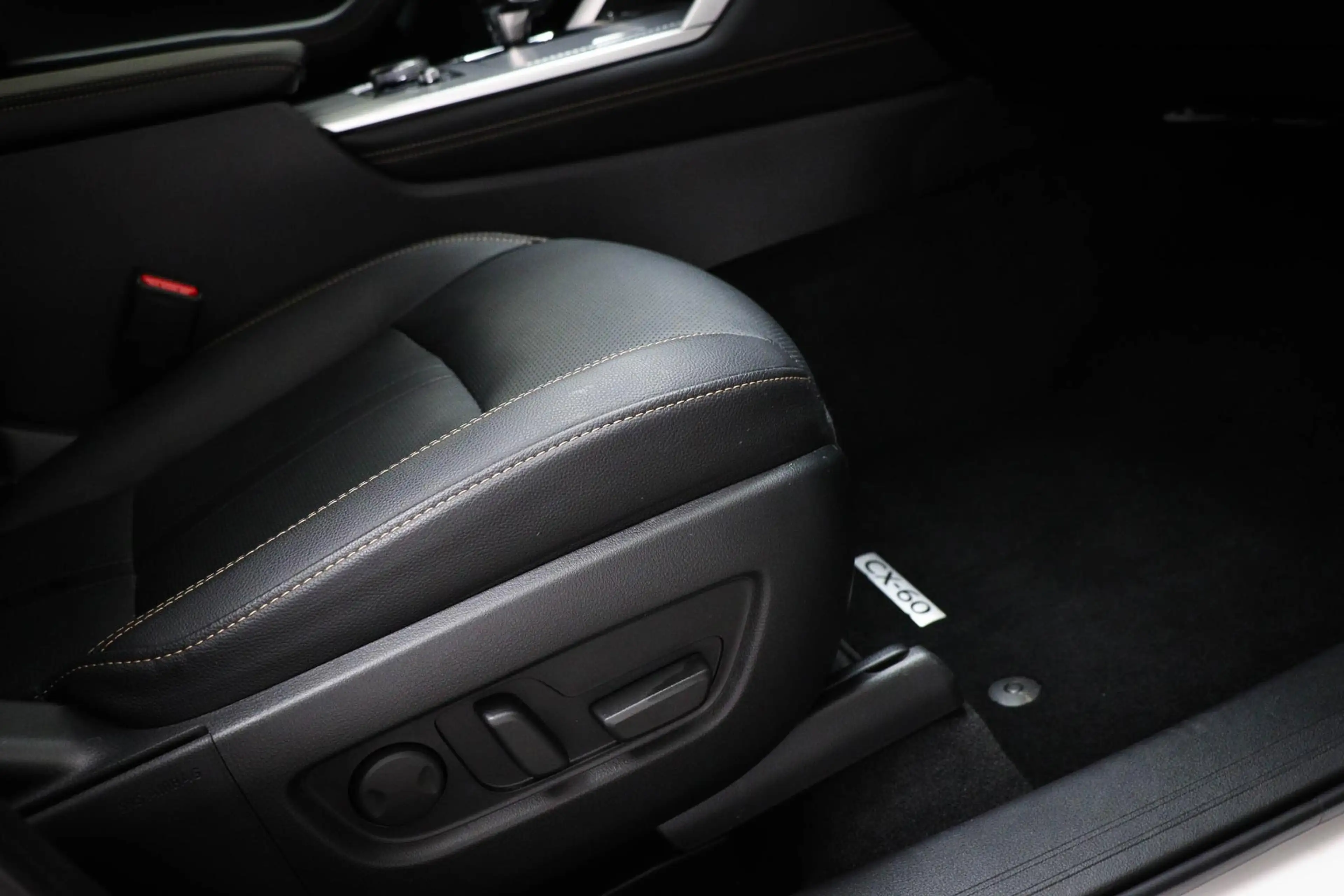 Mazda CX-60 2.5 e-SkyActiv PHEV Homura | SOH 93% | STOELVENTIL — photo 14