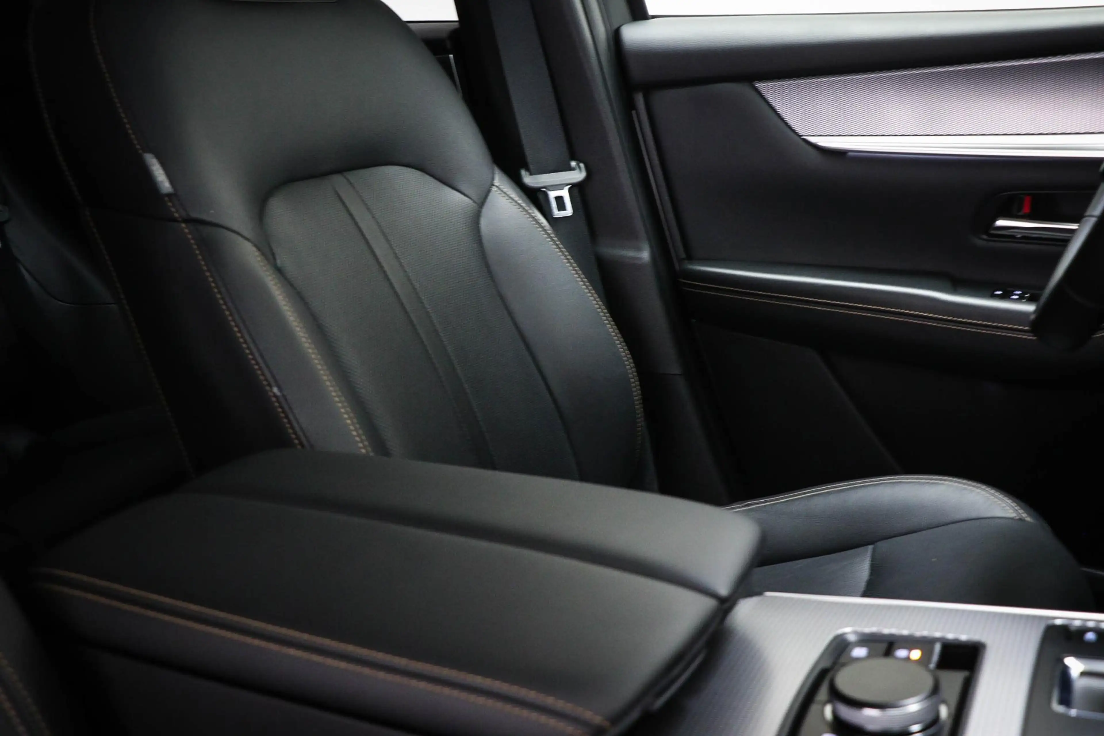 Mazda CX-60 2.5 e-SkyActiv PHEV Homura | SOH 93% | STOELVENTIL — photo 13