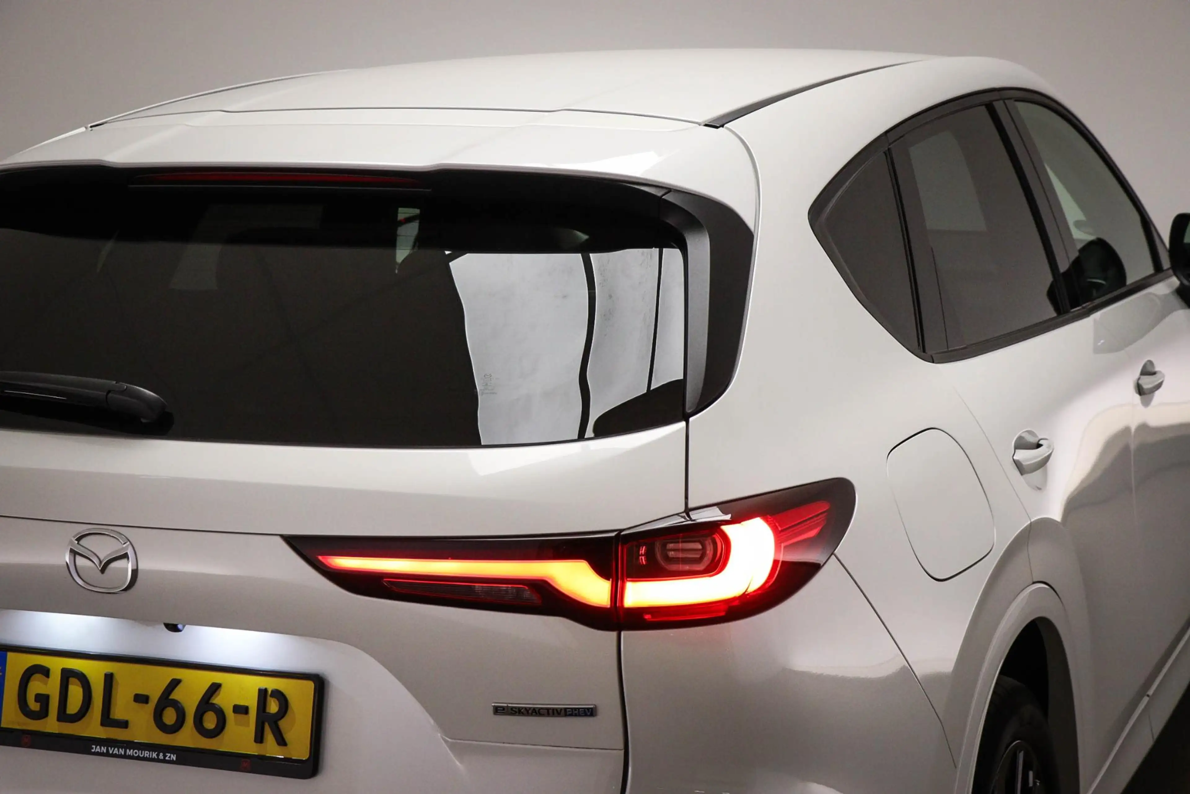 Mazda CX-60 2.5 e-SkyActiv PHEV Homura | SOH 93% | STOELVENTIL — photo 28