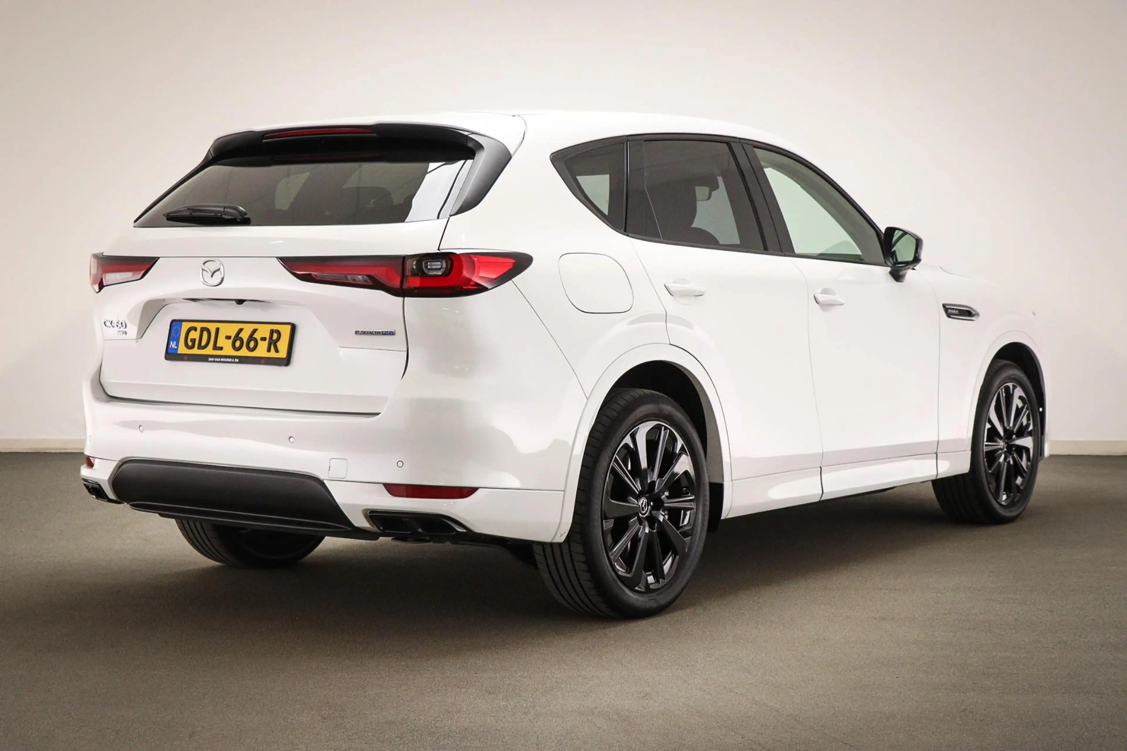 Mazda CX-60 2.5 e-SkyActiv PHEV Homura | SOH 93% | STOELVENTIL — photo 2
