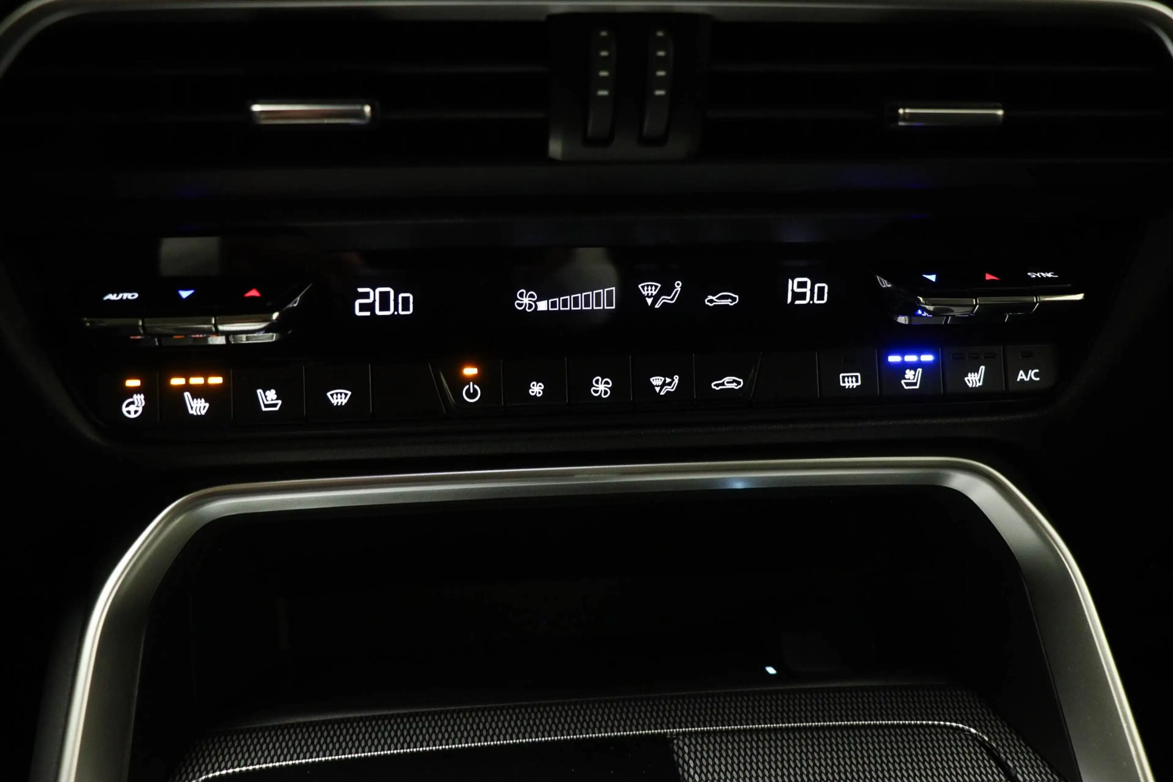 Mazda CX-60 2.5 e-SkyActiv PHEV Homura | SOH 93% | STOELVENTIL — photo 46