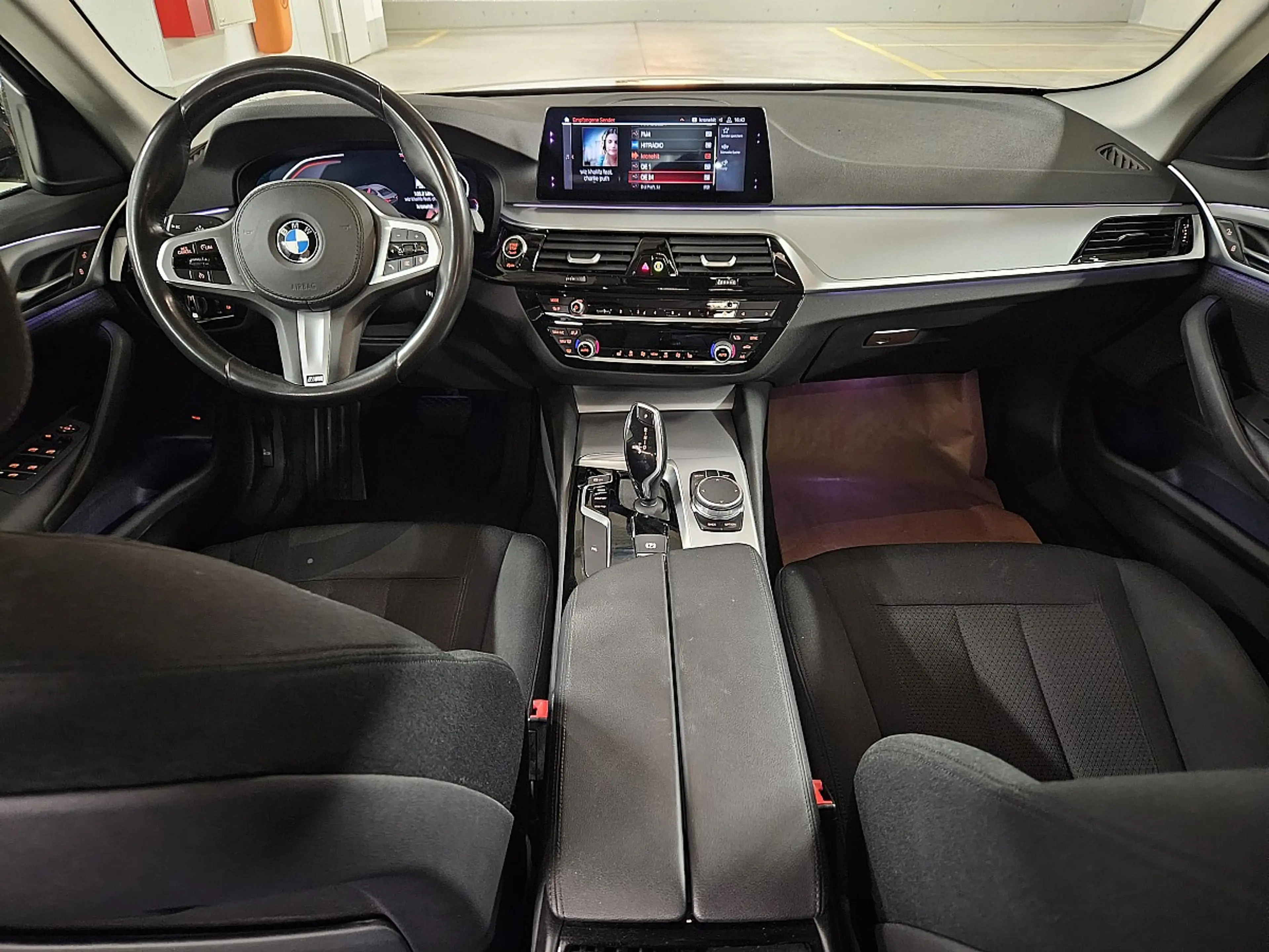 BMW 518 d Aut. — photo 9