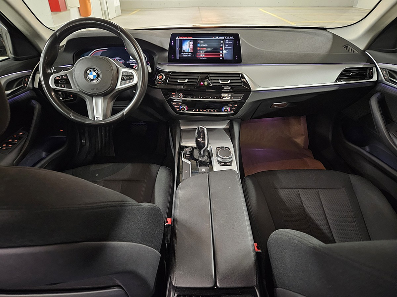 BMW 518 d Aut. — photo 9