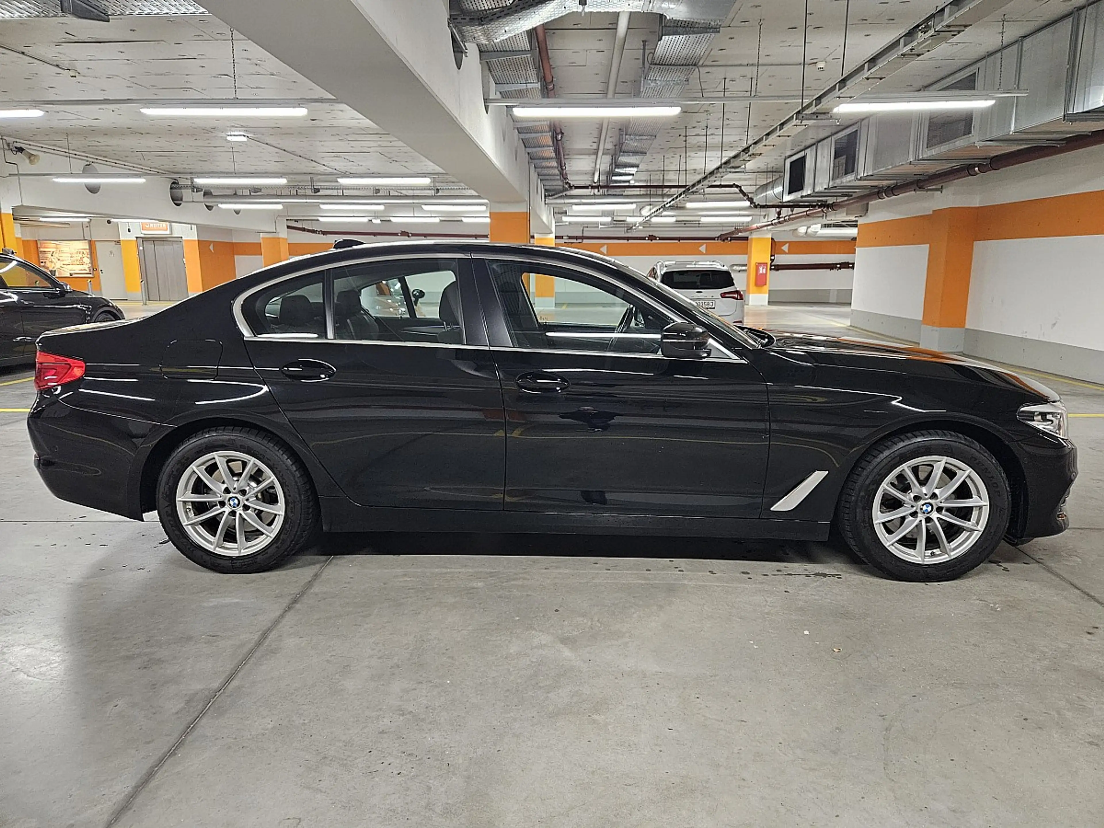 BMW 518 d Aut. — photo 5