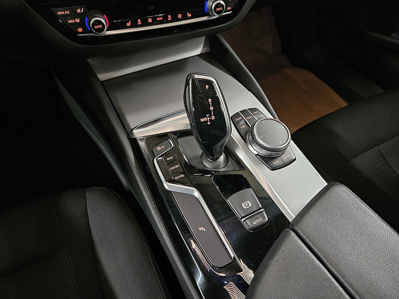 BMW 518 d Aut. — photo 15