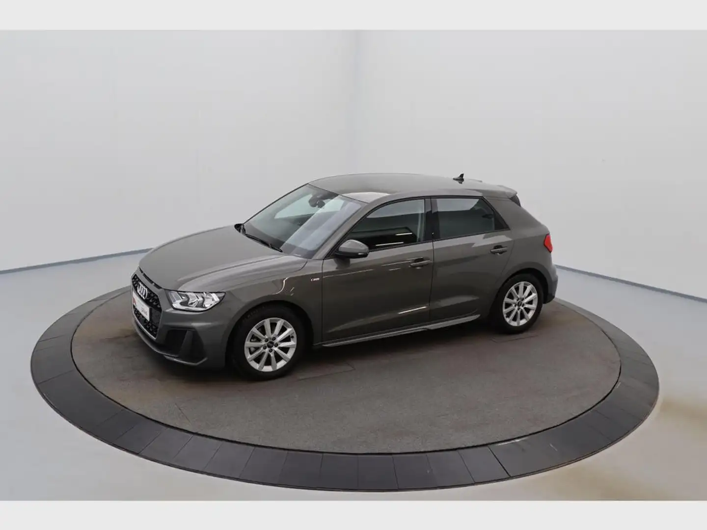 Audi A1 Sportback Audi A1 Sportback S line 30 TFSI  85(116 Grijs - 2
