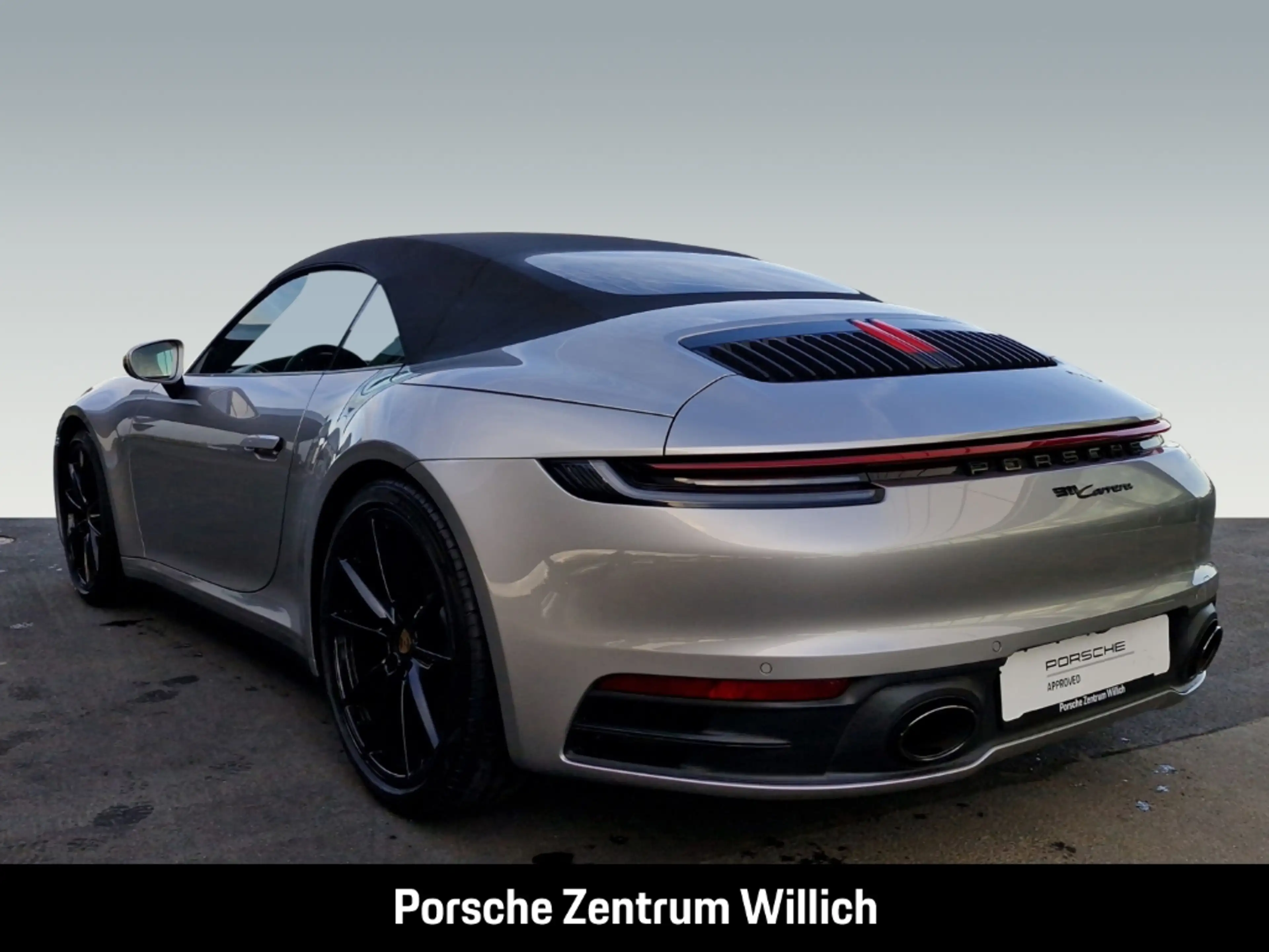 Porsche 992 911 Carrera Cabrio Sportabgas BOSE 21-Zoll — photo 3