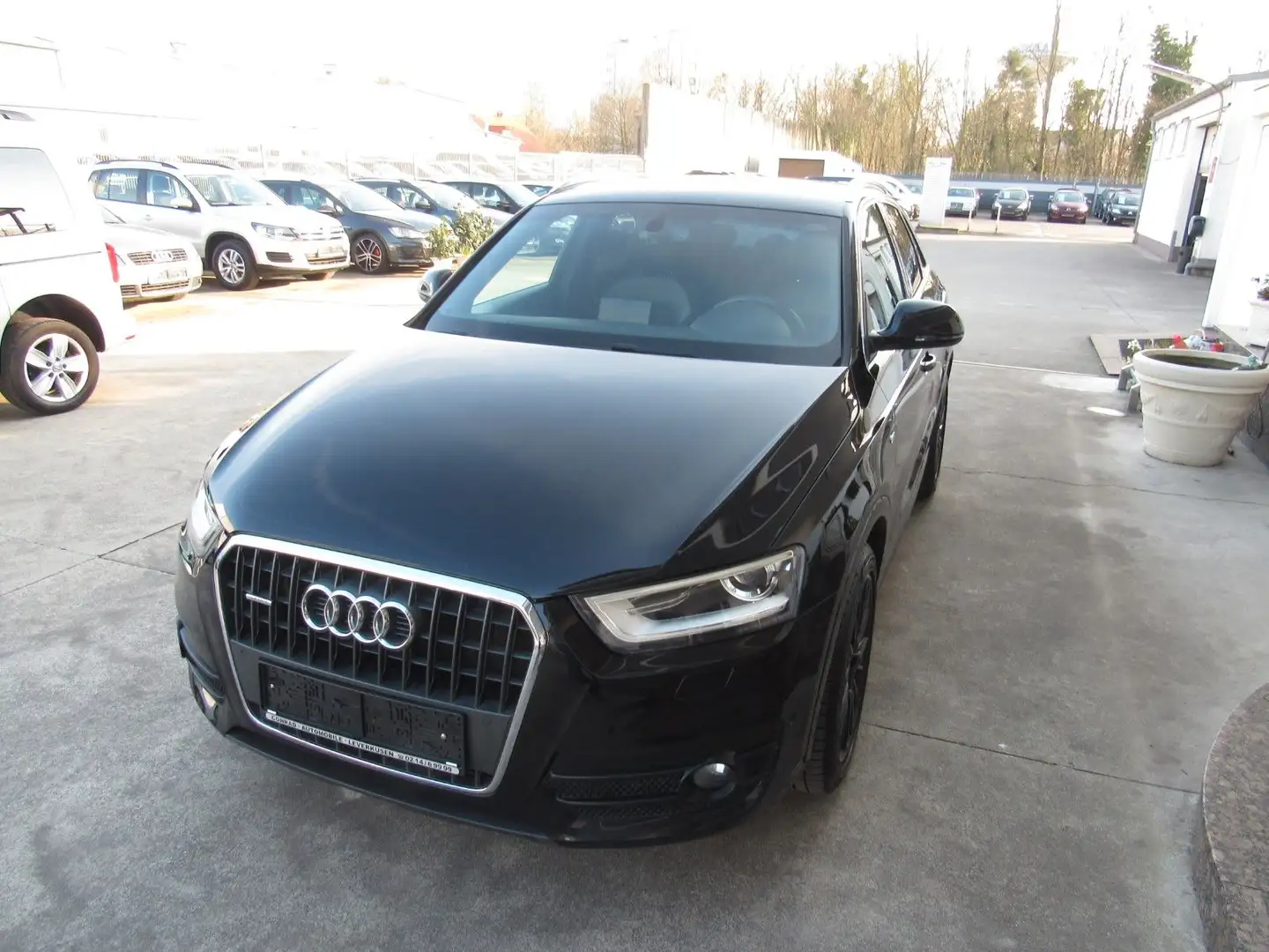 Audi Q3 2.0 TFSI quattro,S-line,LEDER,NAVI, Noir - 2