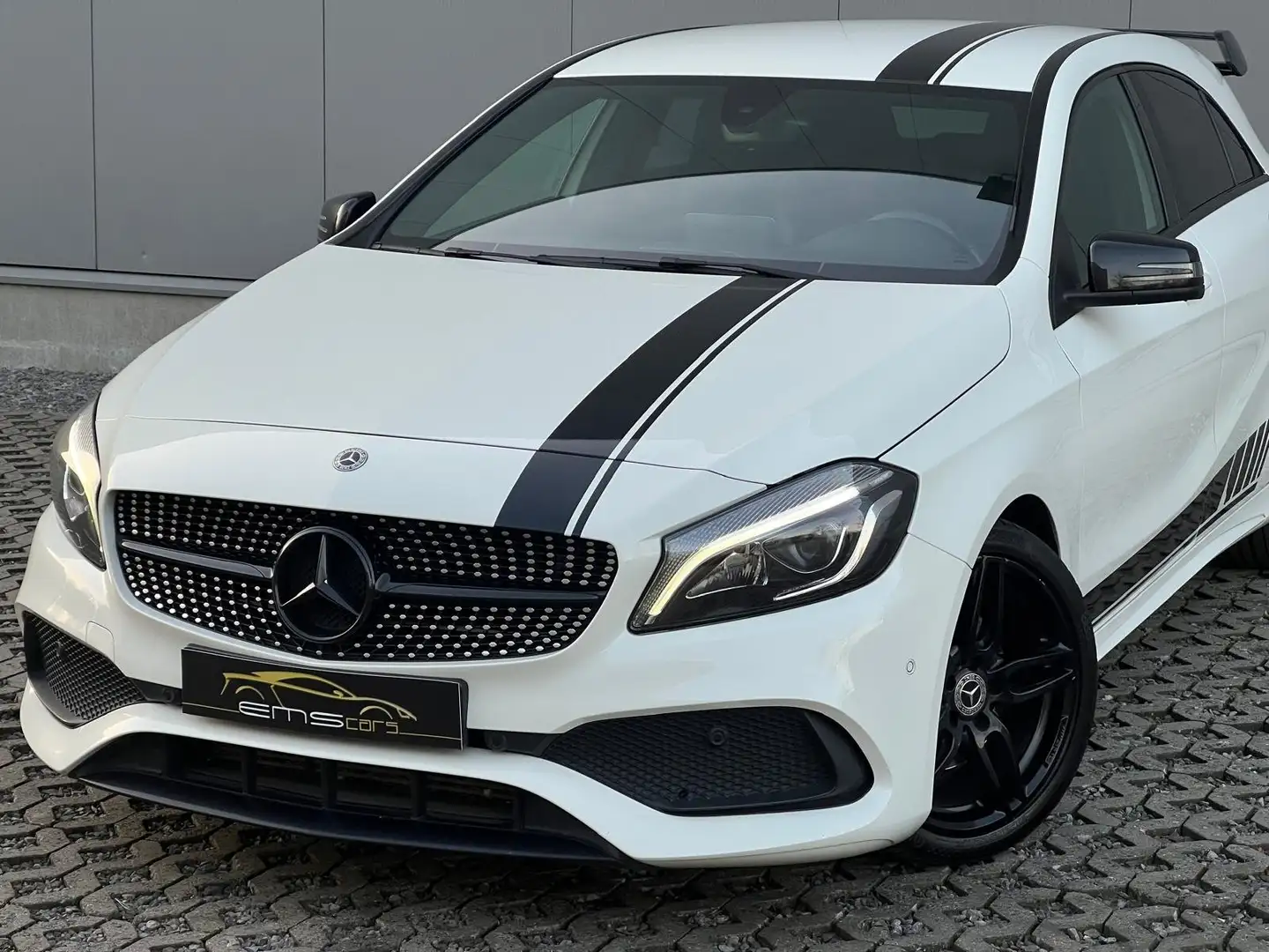 Mercedes-Benz A 180 Automaat AMG Line- Camera- Nav- Spoiler- Garantie! Blanc - 2