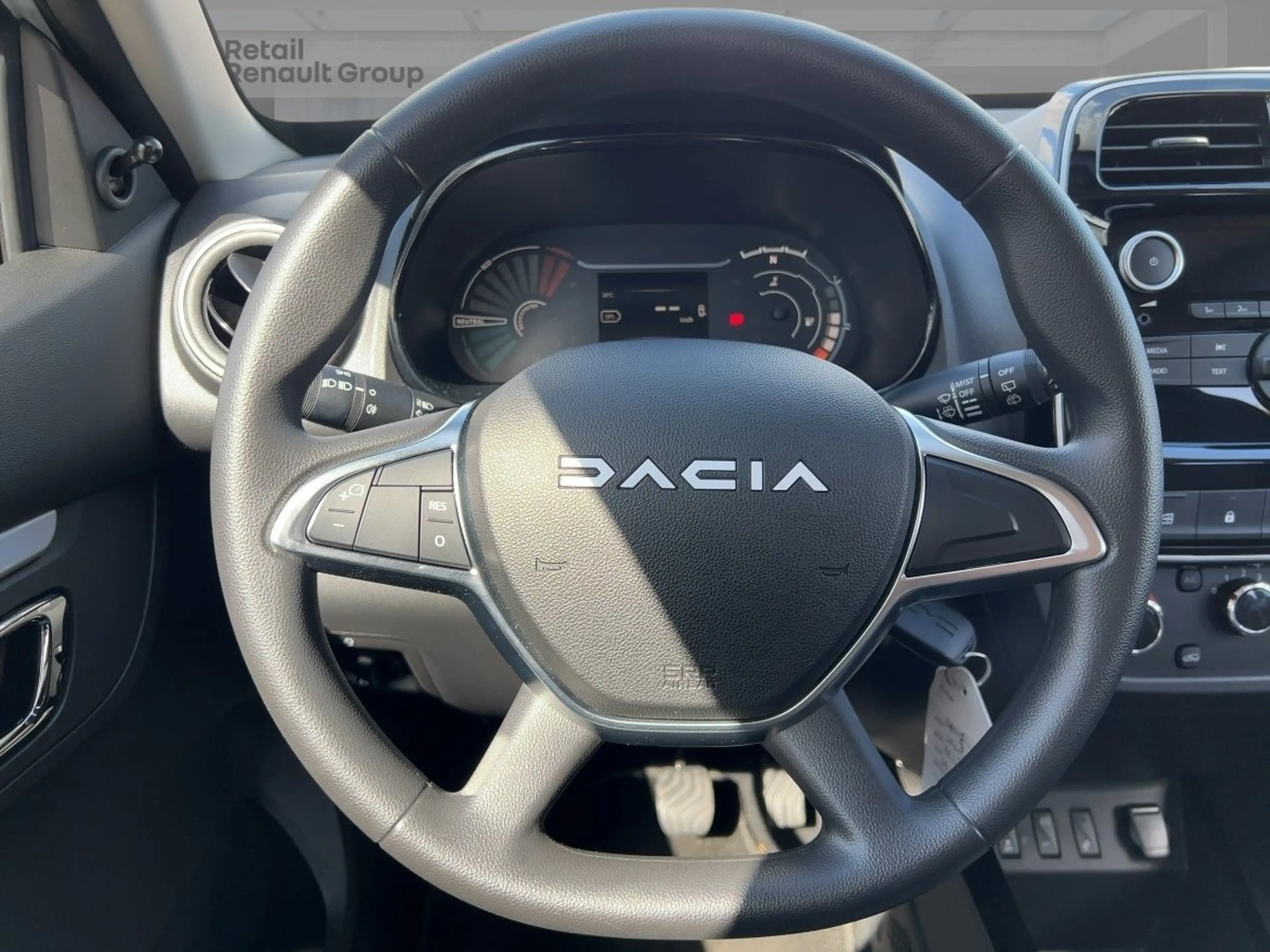 Dacia Spring ELECTRIC ESSENTIAL 27kWh  KLIMAANLAGE — photo 11