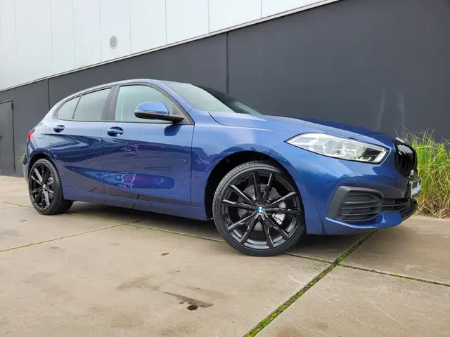 BMW 1 Series main image