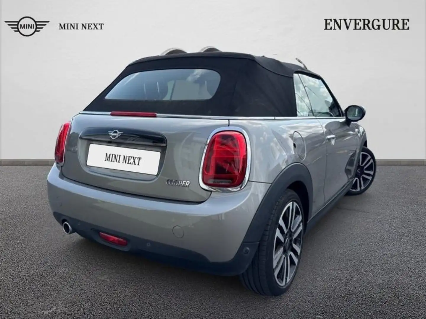 MINI Cooper Cooper 136ch Edition Greenwich BVA7 Euro6d-T Zilver - 2