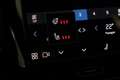 Volvo EX40 SINGLE MOTOR CORE 70 kWh -CLIMATE|TREKHAAK|CAMERA| Wit - thumbnail 25