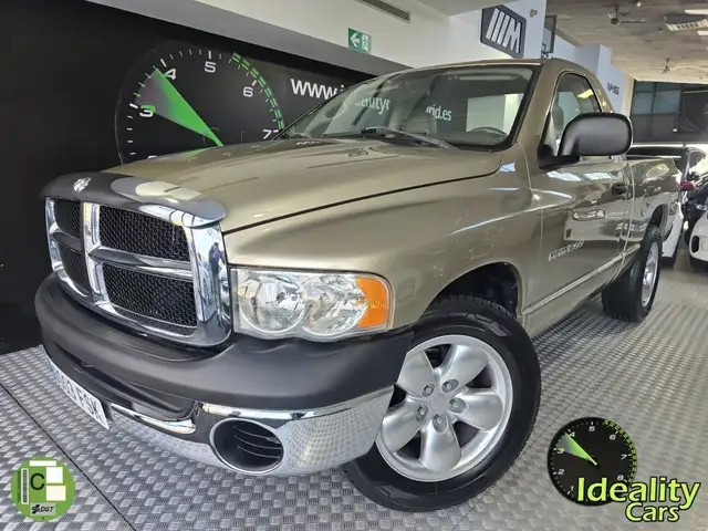 Dodge RAM 3.6L Laramie Longhorn FWD
